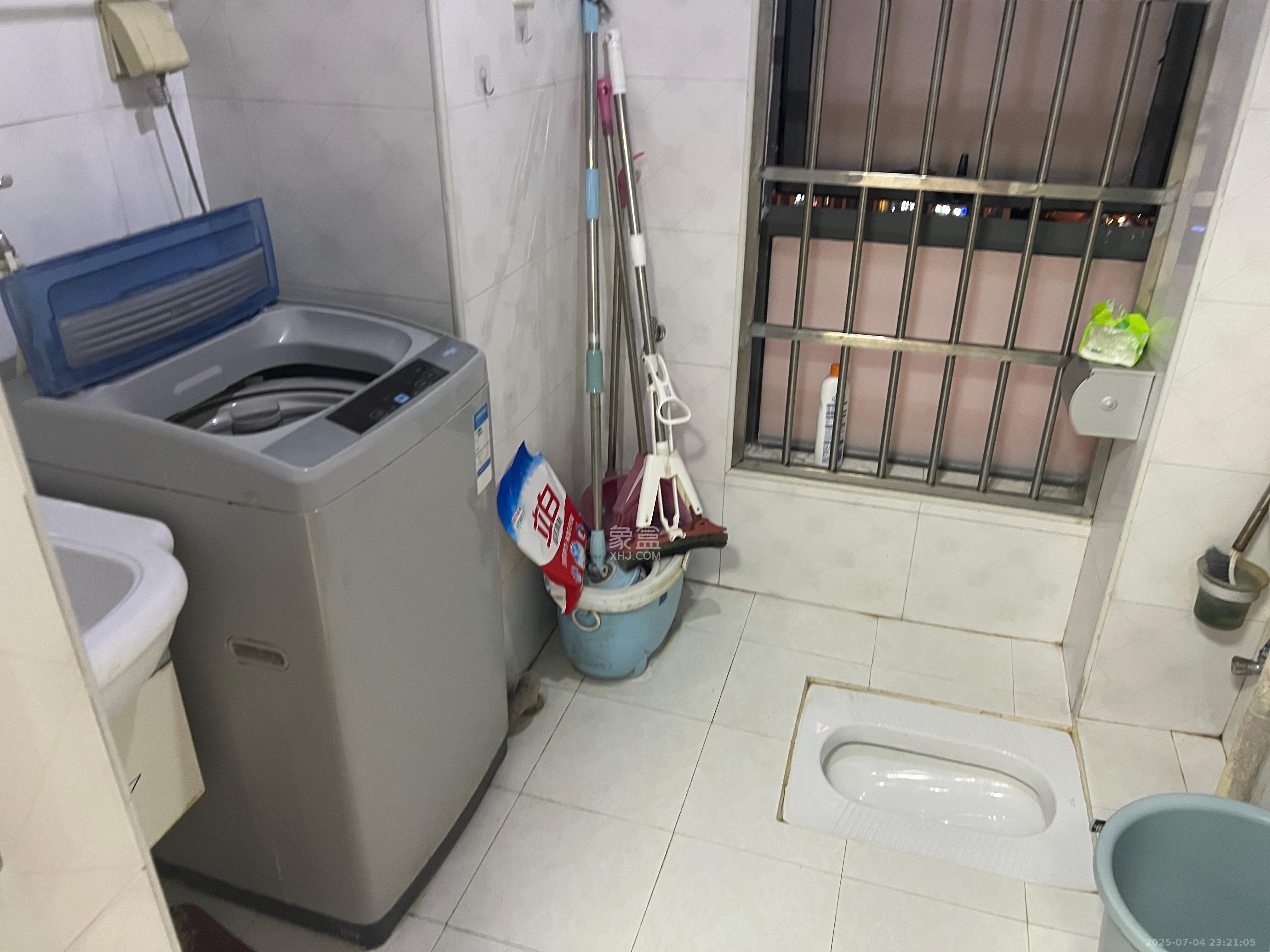 鑫远熙山  1室1厅1卫    1350.0元/月 鑫远熙山  1室1厅1卫    1350.0元/月室内图