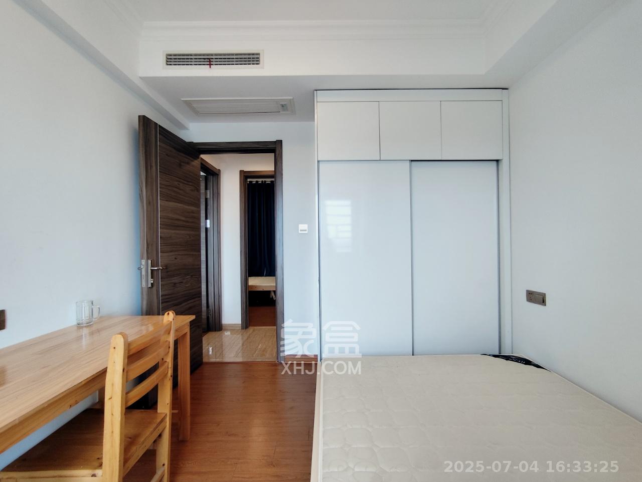 碧桂园星城首府 3室2厅1卫 2500.0元/月 碧桂园星城首府 3室2厅1卫 2500.0元/月室内图