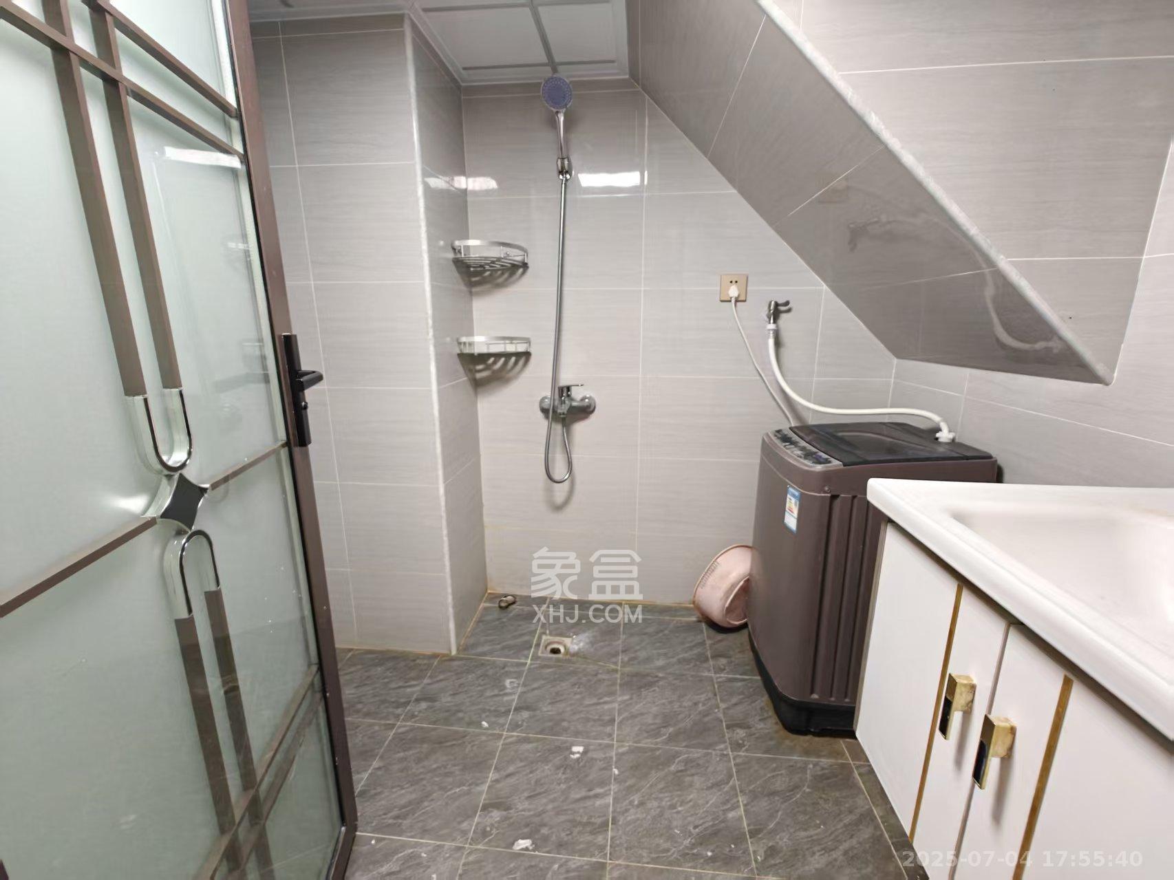 弘阳时光里 2室2厅1卫 2000.0元/月 弘阳时光里 2室2厅1卫 2000.0元/月室内图