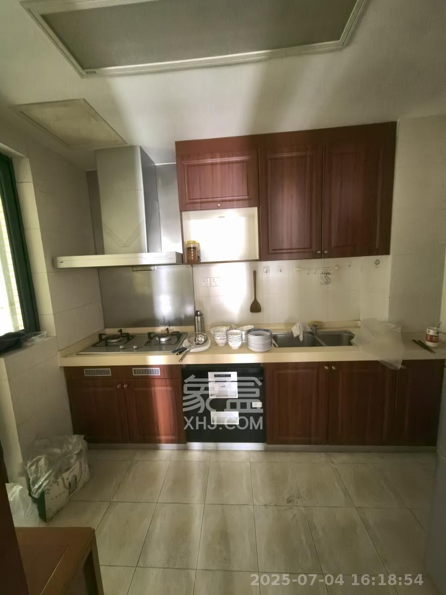 恒大城 2室2厅1卫 1900.0元/月 恒大城 2室2厅1卫 1900.0元/月室内图