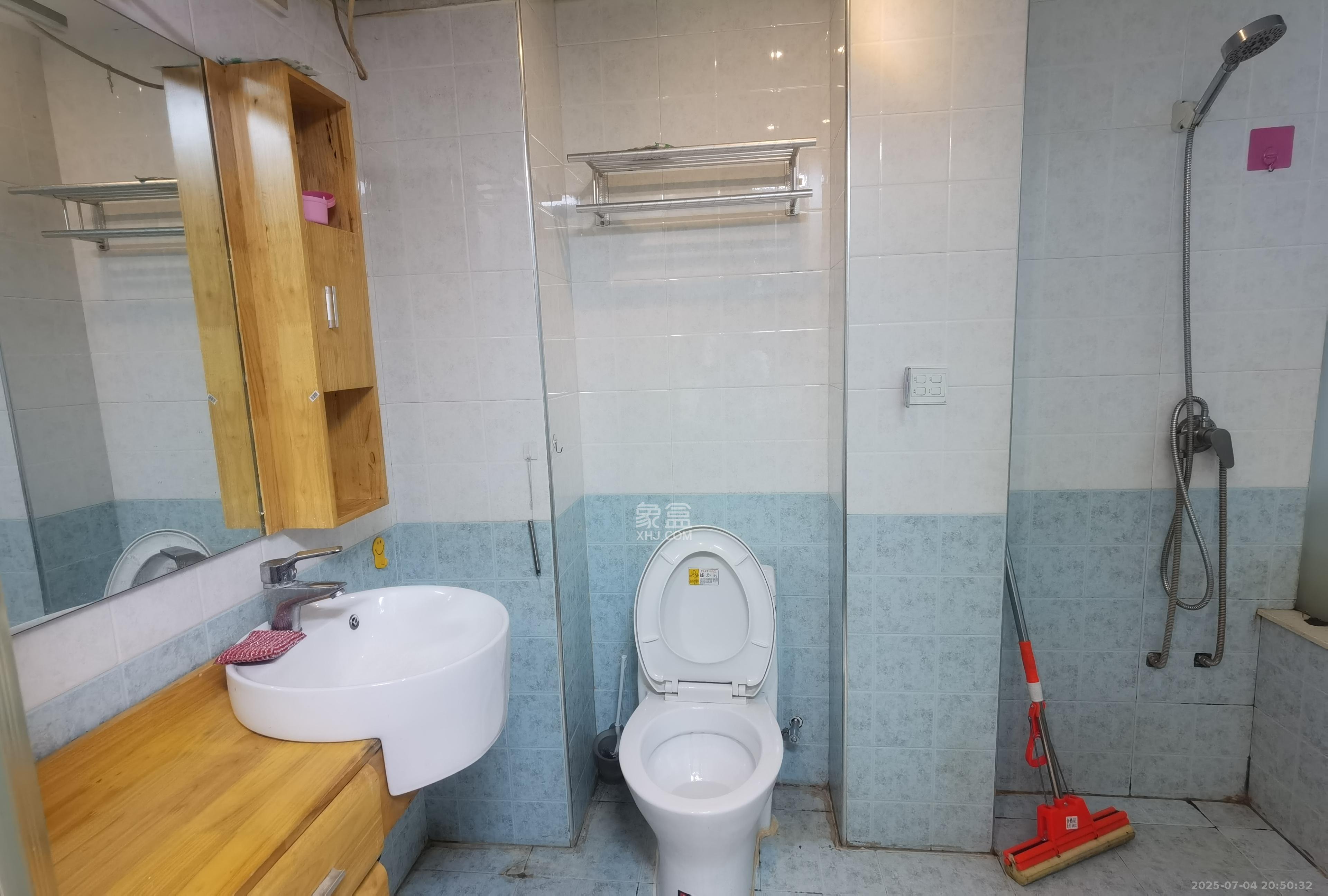 华府壹航线  1室1厅1卫   1600.00元/月室内图