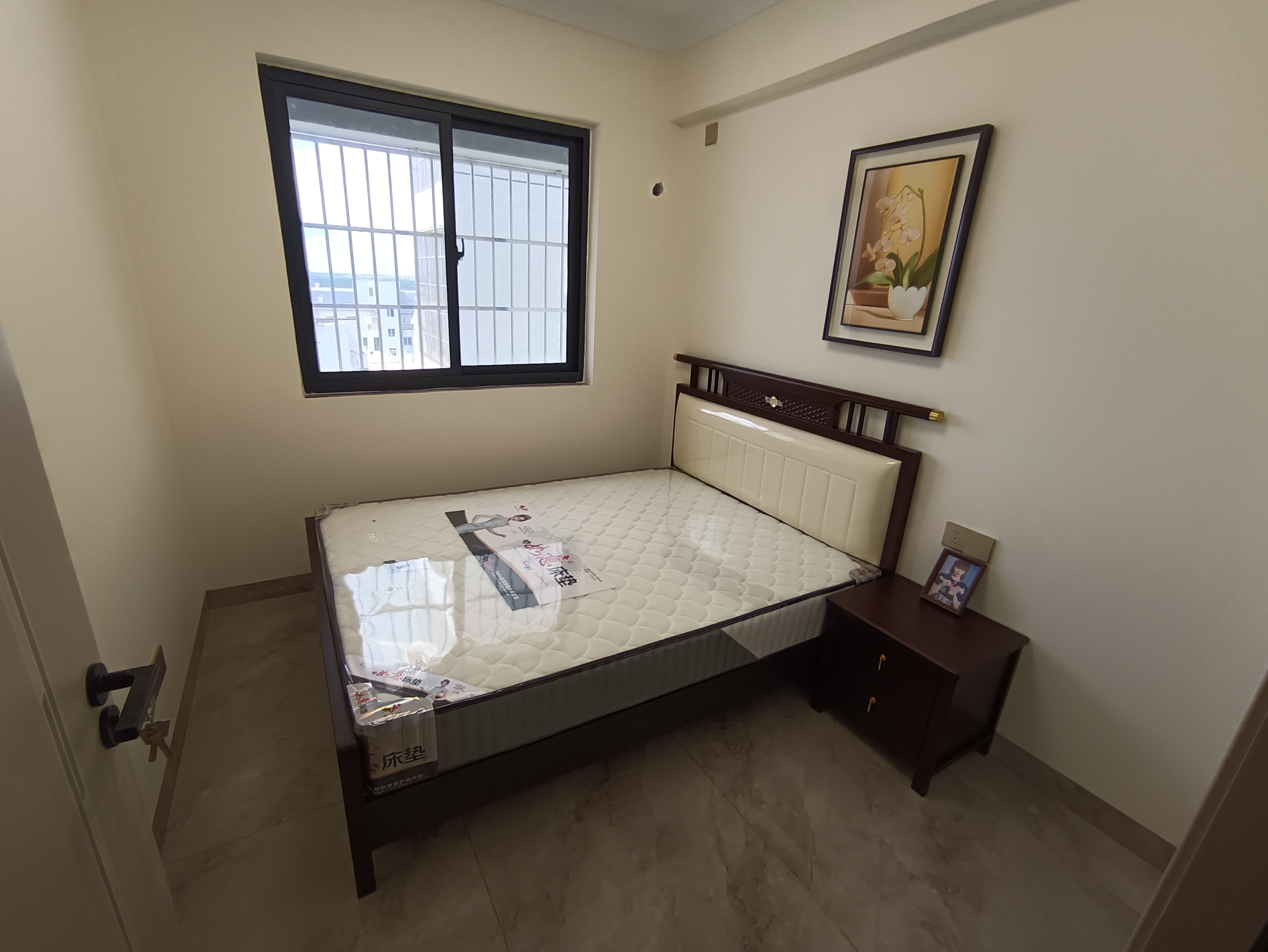 海航城 4室2厅2卫 169.0万 海航城 4室2厅2卫 169.0万客厅