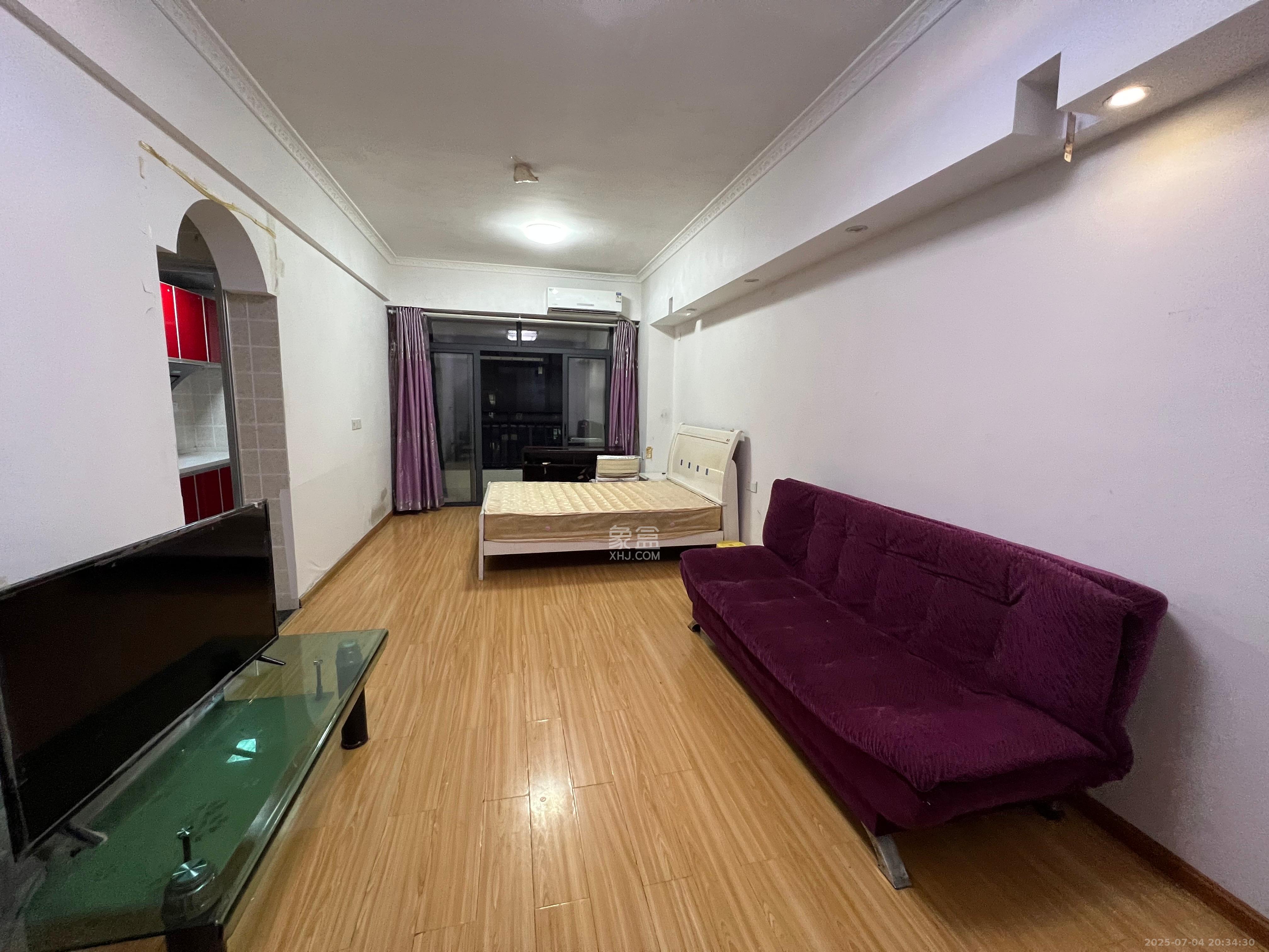 天骄福邸 1室1厅1卫 1700.0元/月 天骄福邸 1室1厅1卫 1700.0元/月室内图