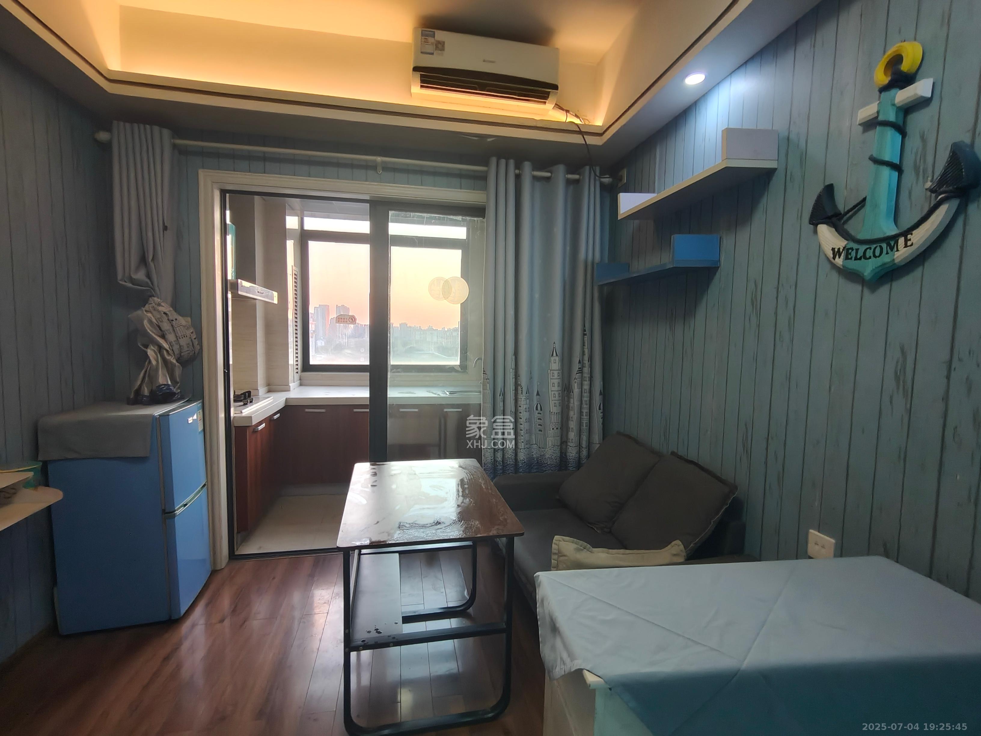 中建木莲工社 1室1厅1卫 1200.0元/月 中建木莲工社 1室1厅1卫 1200.0元/月室内图