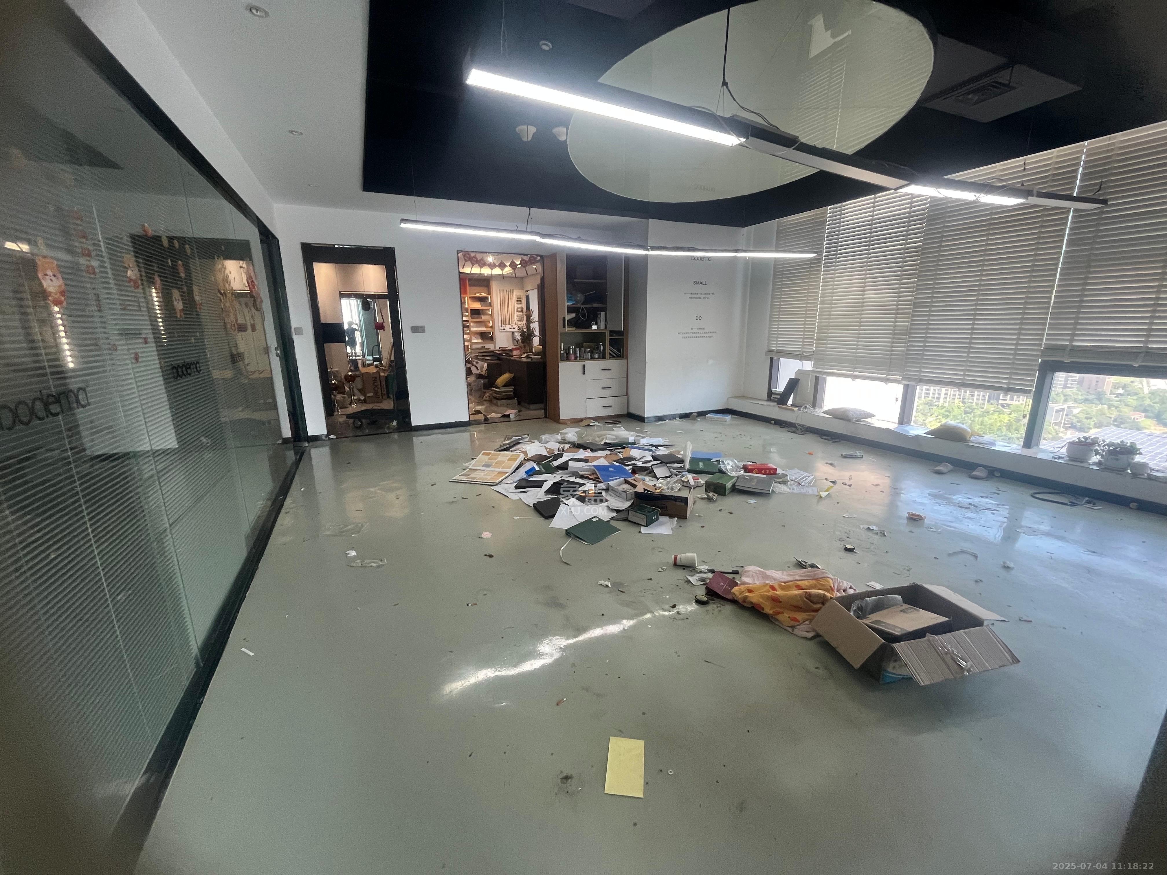 喜盈门范城   114.0㎡      10000.0元/月室内图