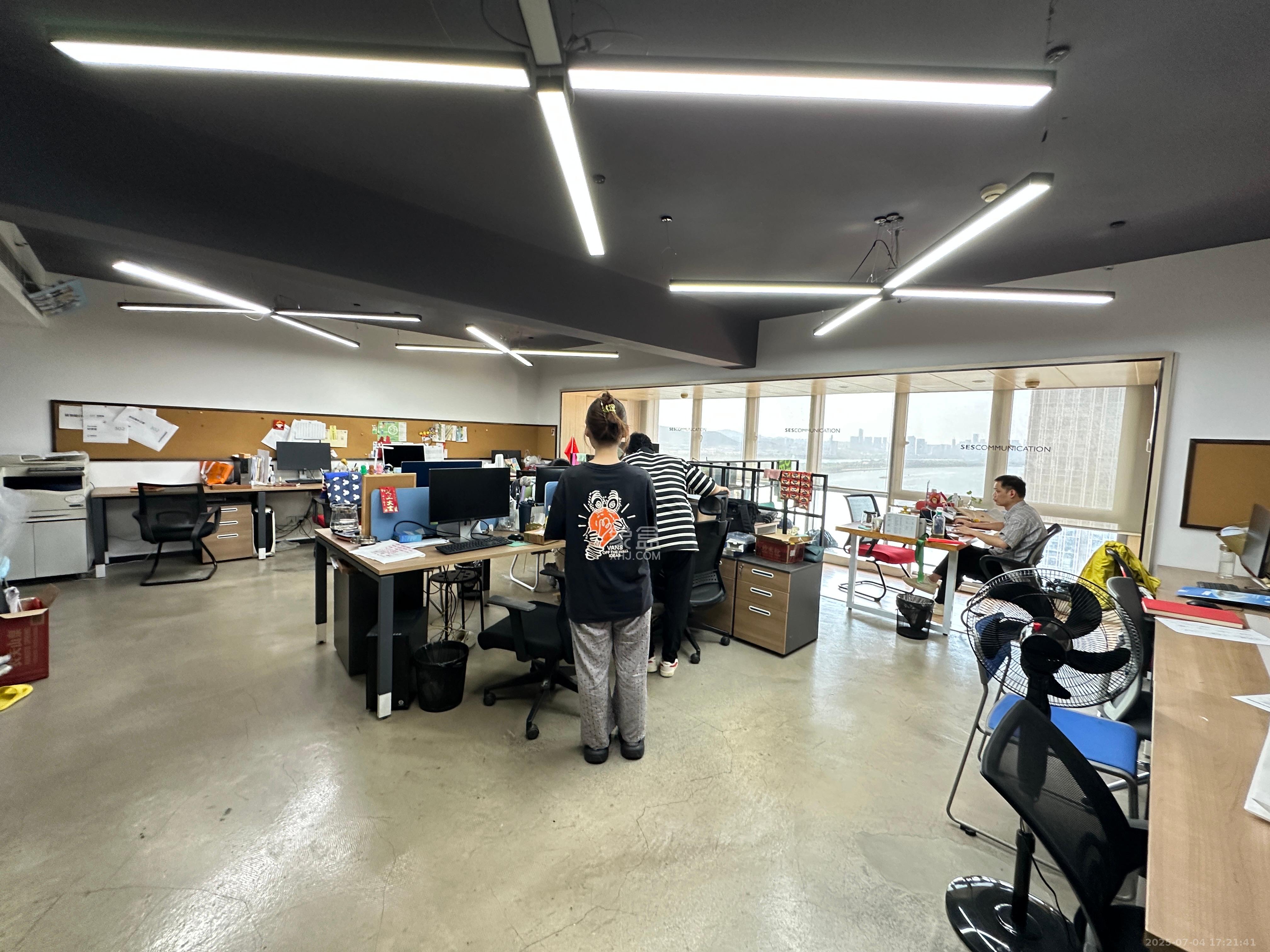 保利国际广场  1室1厅1卫   25000.00元/月室内图