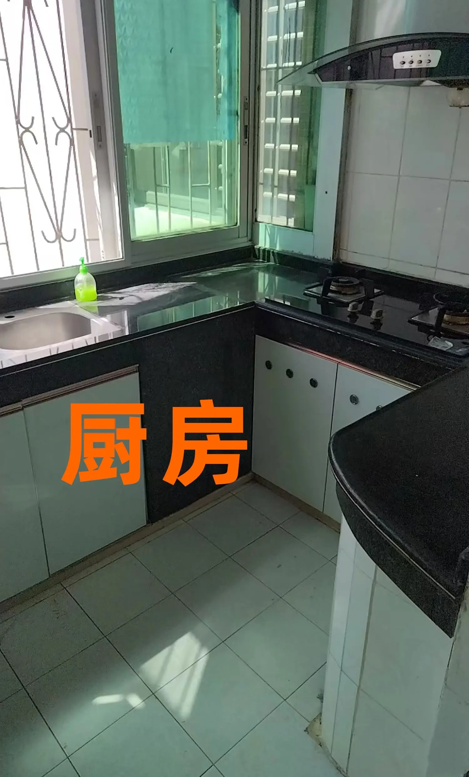 金花园  3室2厅2卫   3000.00元/月室内图