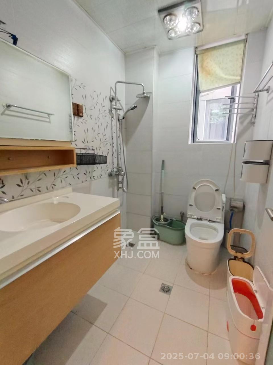 湘域中央  2室2厅1卫    3200.0元/月 湘域中央  2室2厅1卫    3200.0元/月室内图