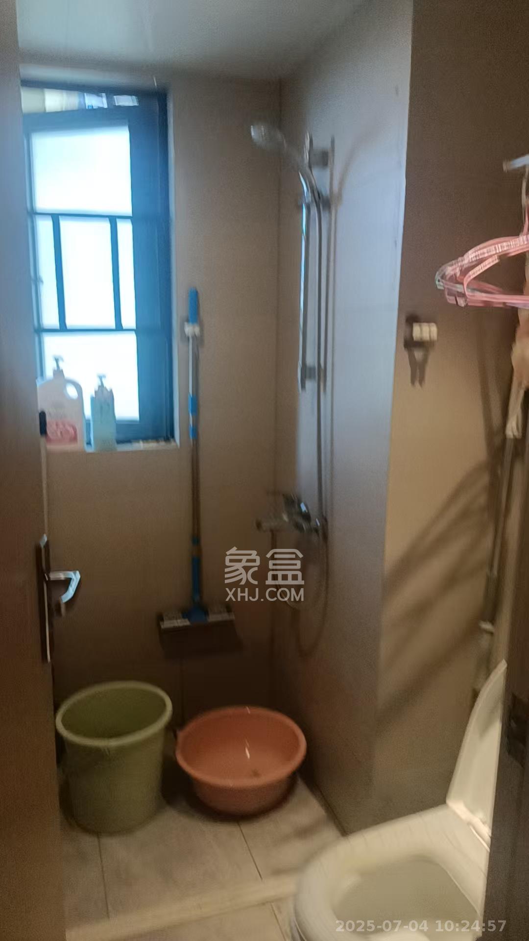 时代年华 4室2厅2卫 3000.0元/月 时代年华 4室2厅2卫 3000.0元/月室内图