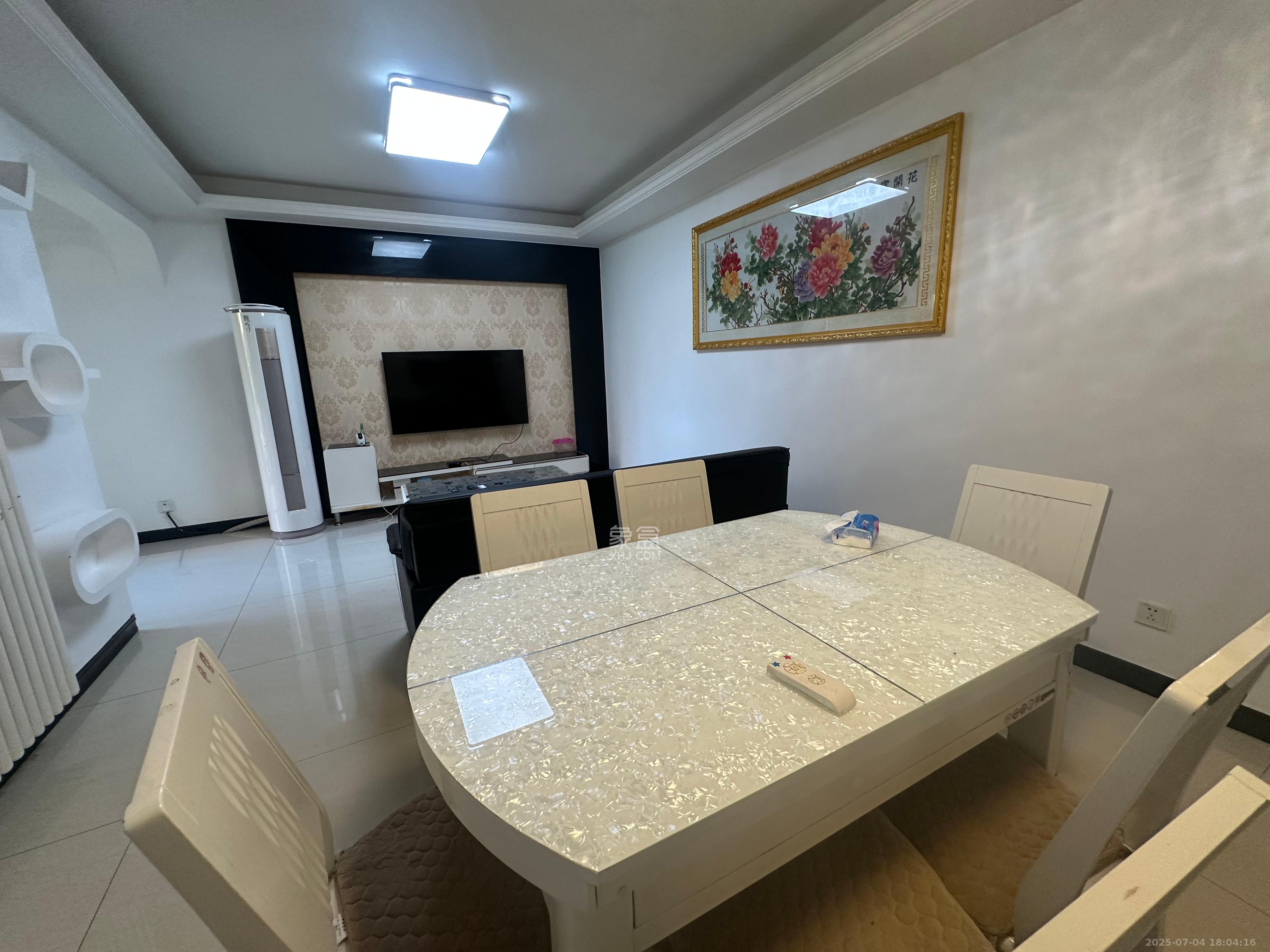 怡海星城 3室2厅1卫 1700.0元/月 怡海星城 3室2厅1卫 1700.0元/月室内图