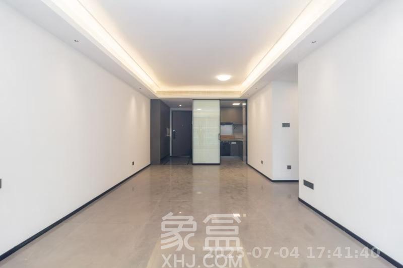美的云樾  3室2厅2卫   3000.00元/月室内图