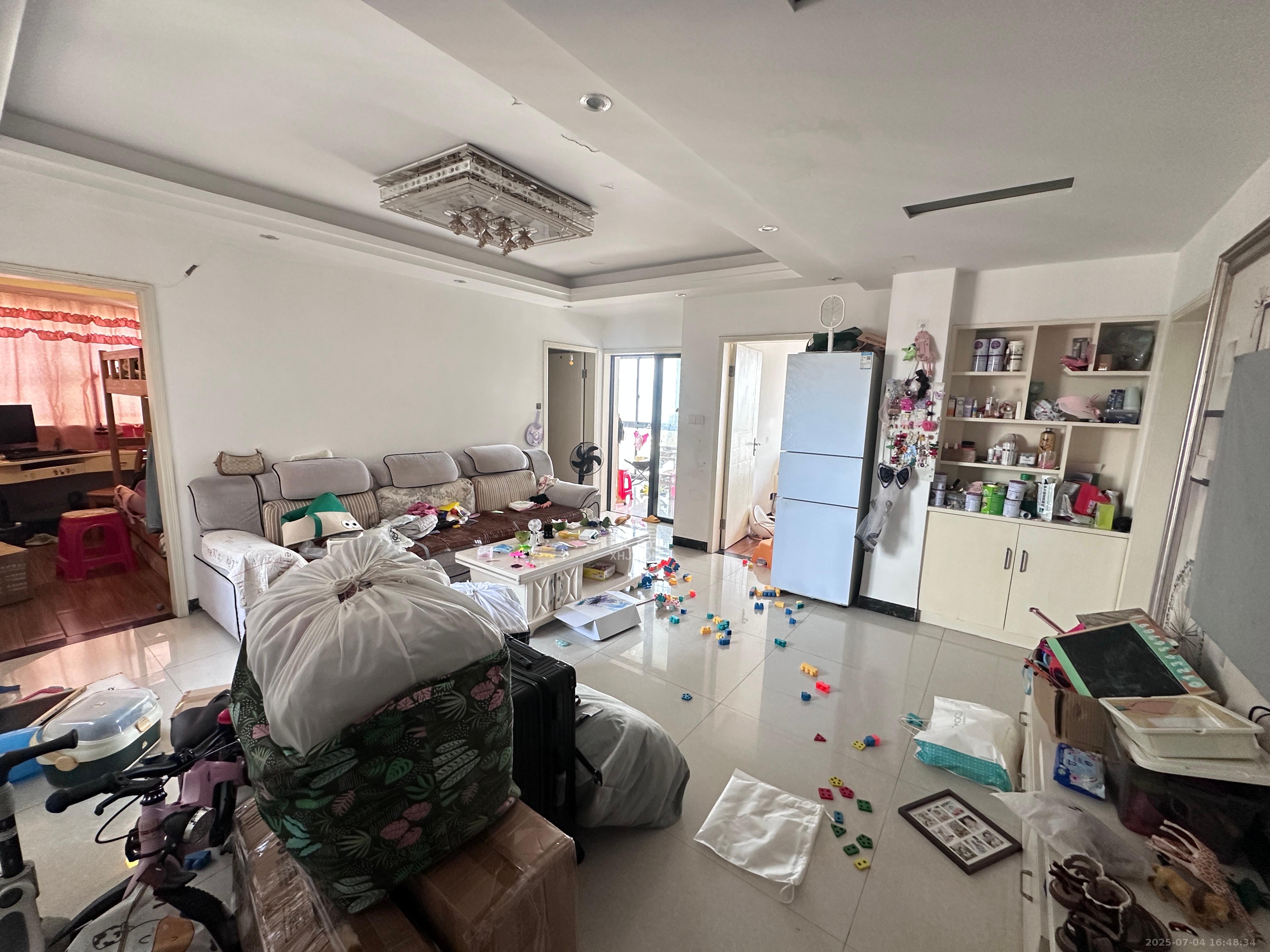 红公馆（前程丽景大厦）  3室1厅1卫   2500.00元/月室内图