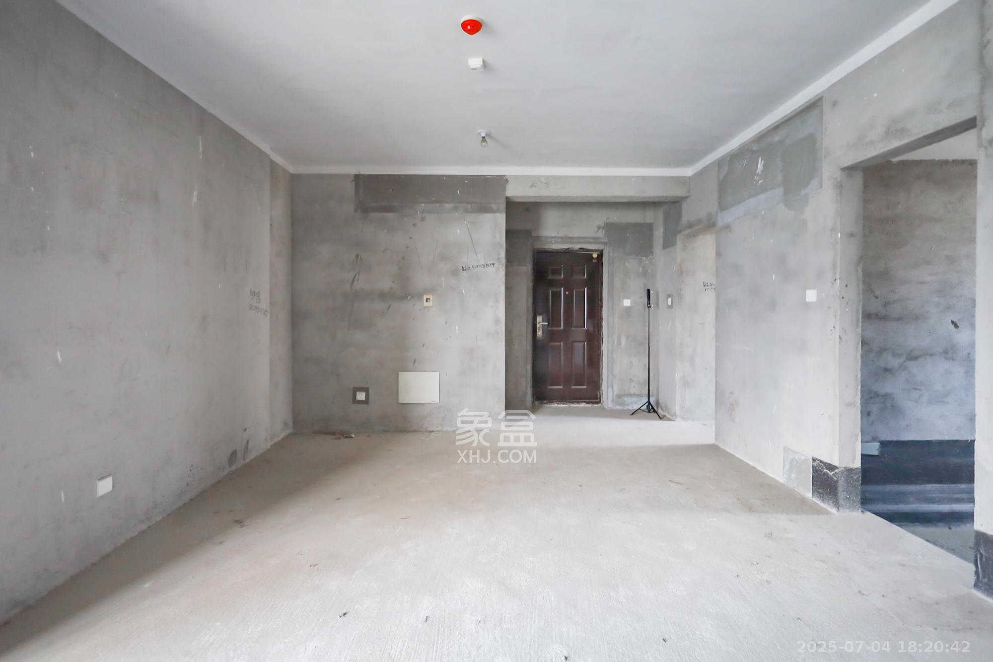 保利西海岸B区 4室2厅2卫 218.0万 保利西海岸B区 4室2厅2卫 218.0万其他