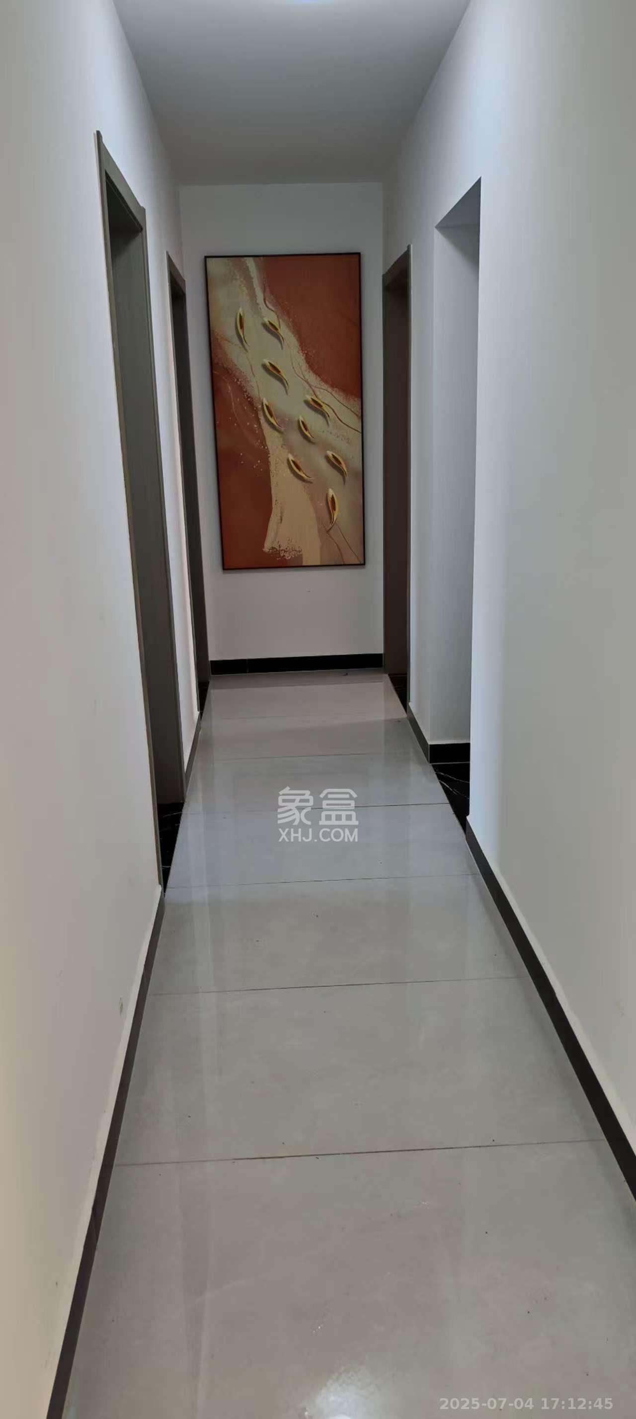 中石化西南石油局单位房(中南石油局四普基地花园小区) 3室2厅2卫 1000.0元/月 中石化西南石油局单位房(中南石油局四普基地花园小区) 3室2厅2卫 1000.0元/月室内图