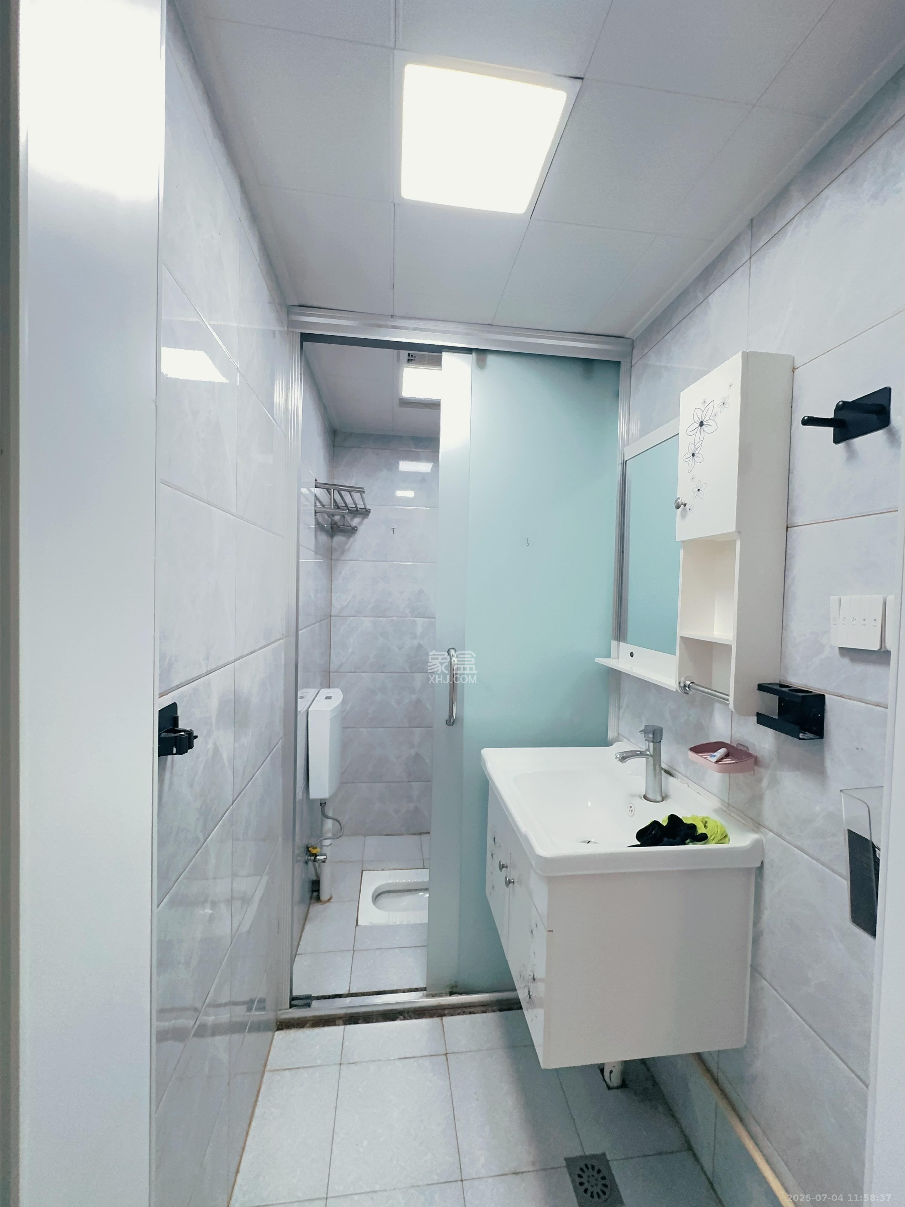 水墨林溪  3室2厅1卫   2400.00元/月室内图
