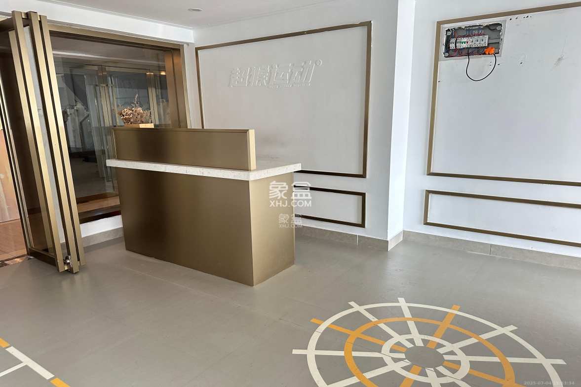 保利国际广场  1室1厅1卫    12000.0元/月 保利国际广场  1室1厅1卫    12000.0元/月室内图