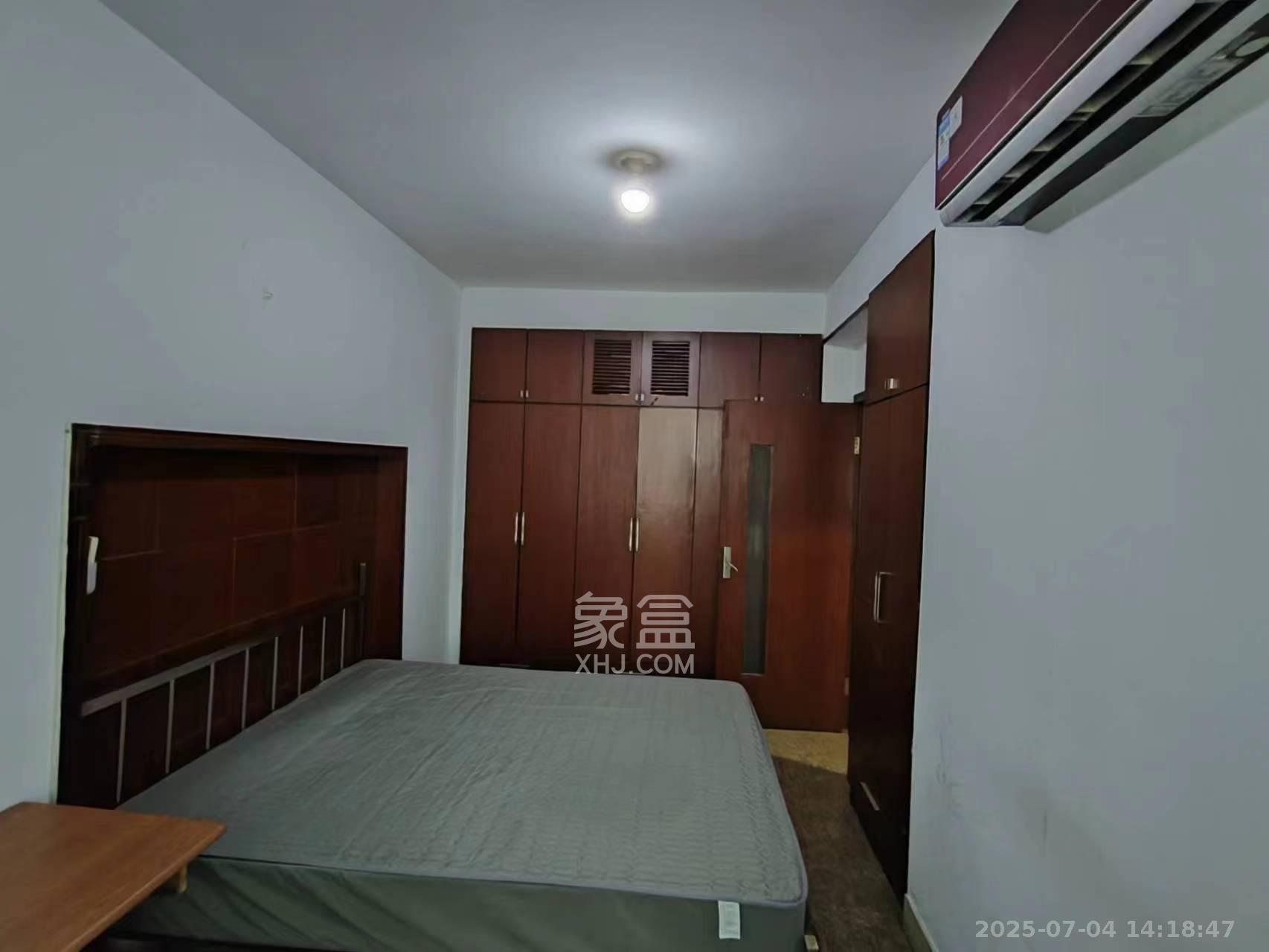 新世界商贸城  2室1厅1卫    2000.0元/月 新世界商贸城  2室1厅1卫    2000.0元/月室内图