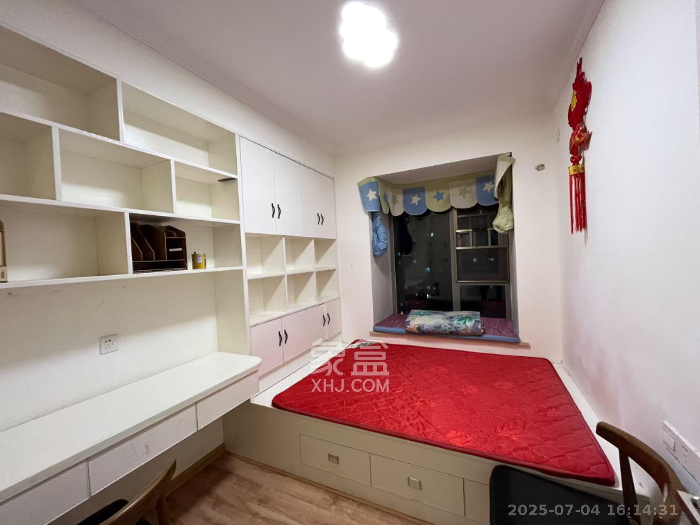 怡海星城  3室2厅1卫    1980.0元/月 怡海星城  3室2厅1卫    1980.0元/月室内图