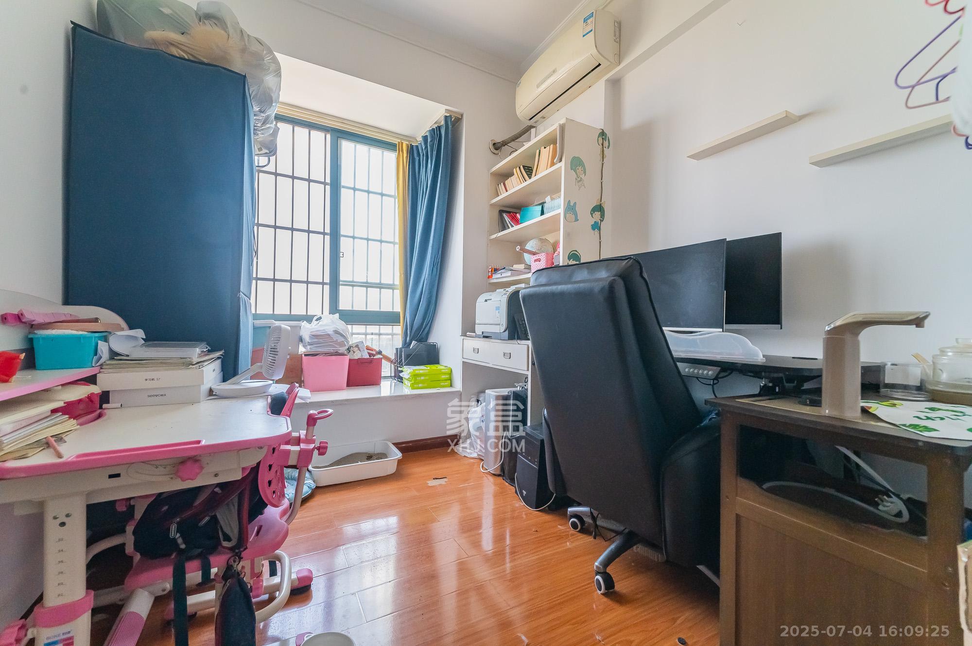 松雅湖畔 3室2厅1卫 68.8万 松雅湖畔 3室2厅1卫 68.8万卧室