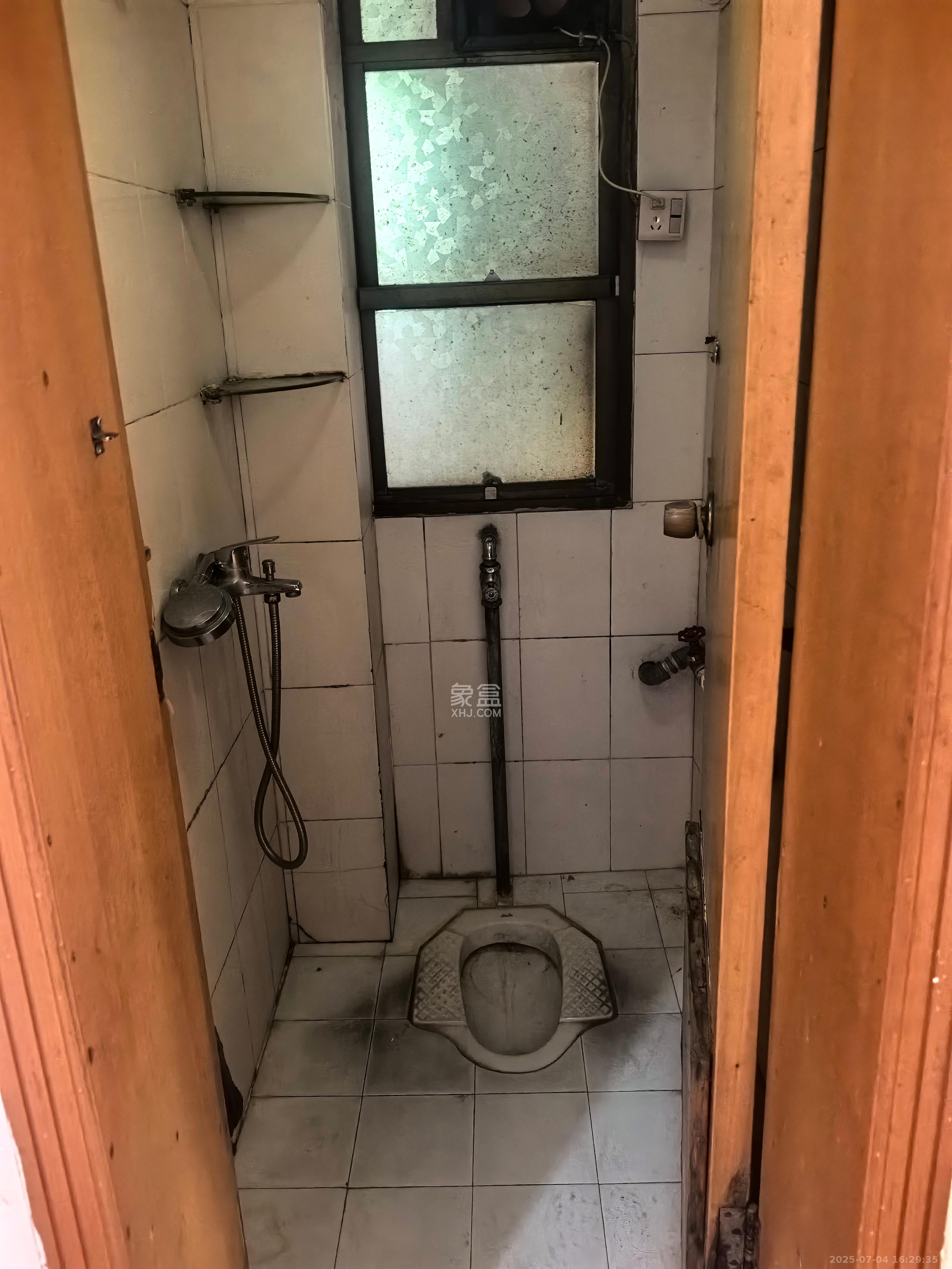 床单厂宿舍  2室1厅1卫    1200.0元/月室内图