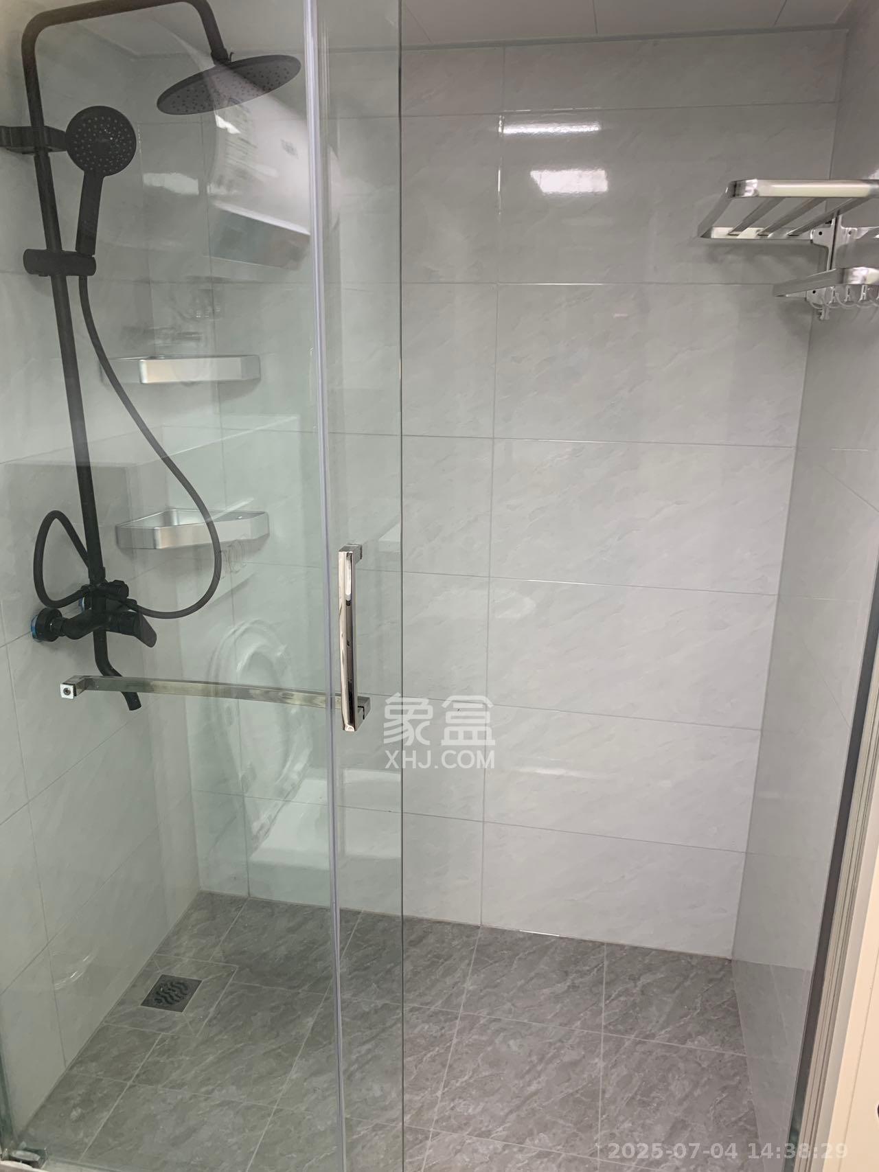 卓越中寰  2室1厅1卫   3000.00元/月室内图
