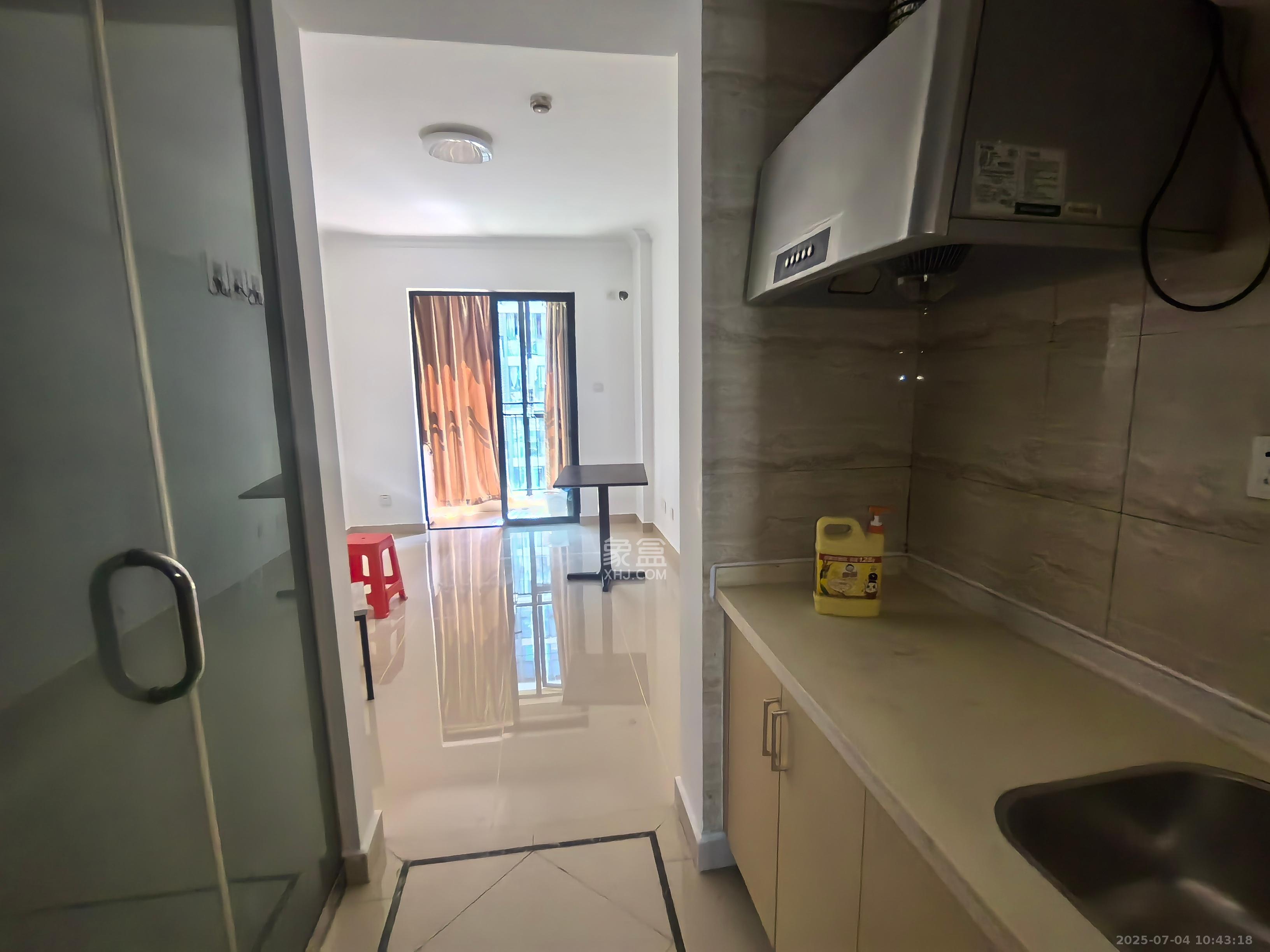 万科金域华府一期  1室1厅1卫    1200.0元/月室内图