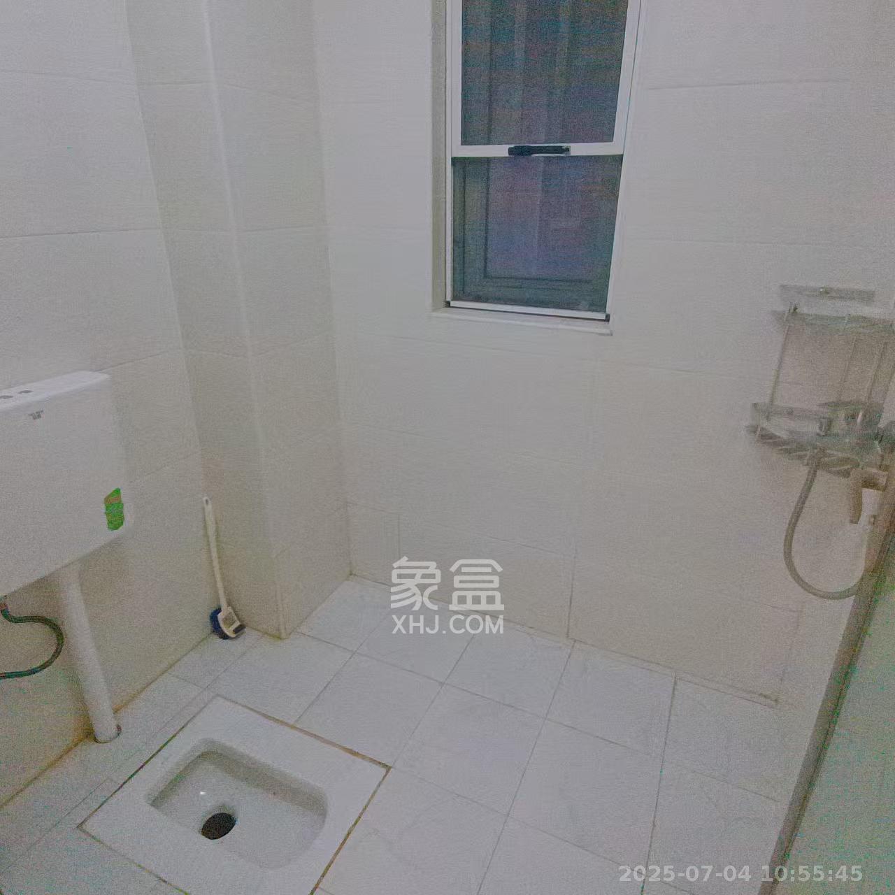 青山商贸住宅小区（天翼公寓）  1室1厅1卫    1150.0元/月室内图1