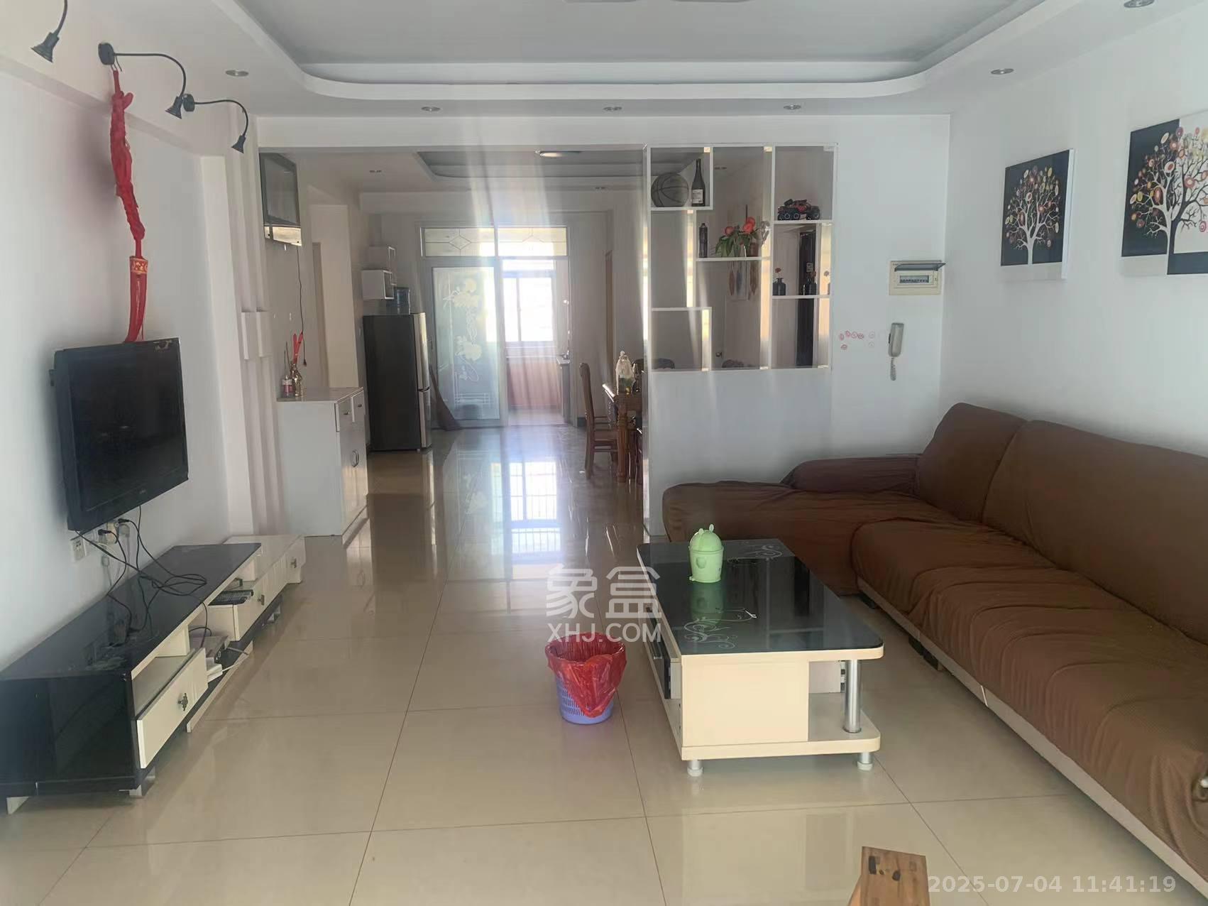 盛世康城  3室2厅1卫    1350.0元/月 盛世康城  3室2厅1卫    1350.0元/月