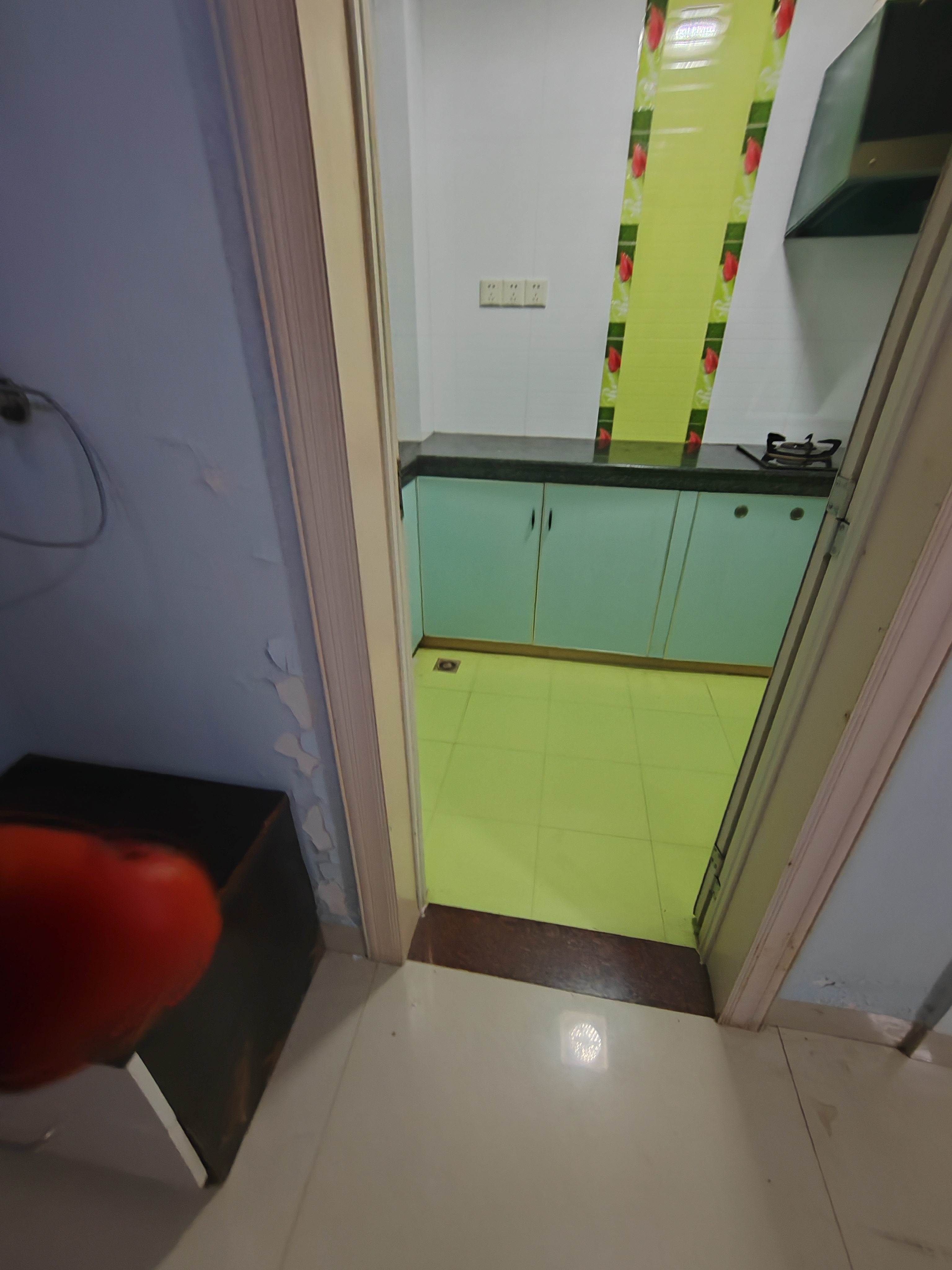 金银广场 1室1厅1卫 1600.0元/月 金银广场 1室1厅1卫 1600.0元/月室内图