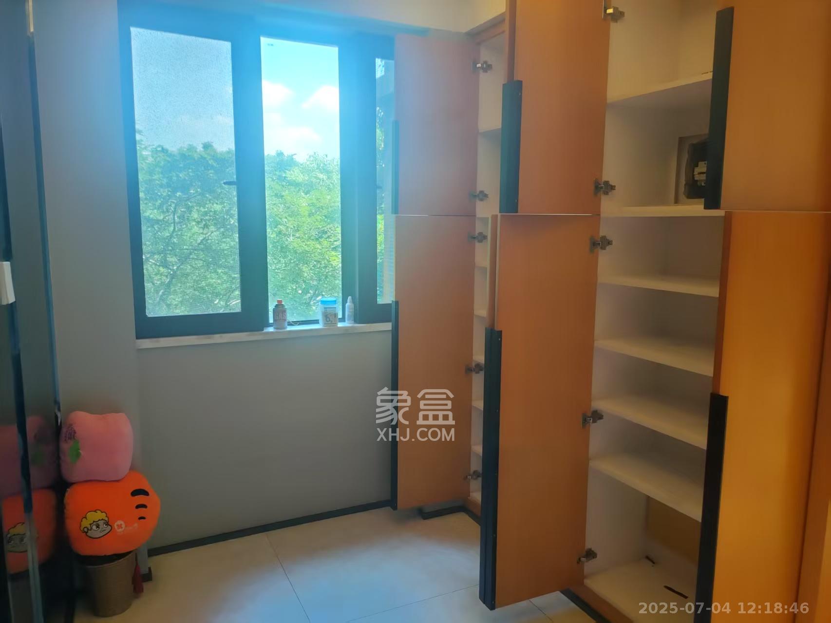 湘域熙岸  4室2厅2卫   5800.00元/月室内图