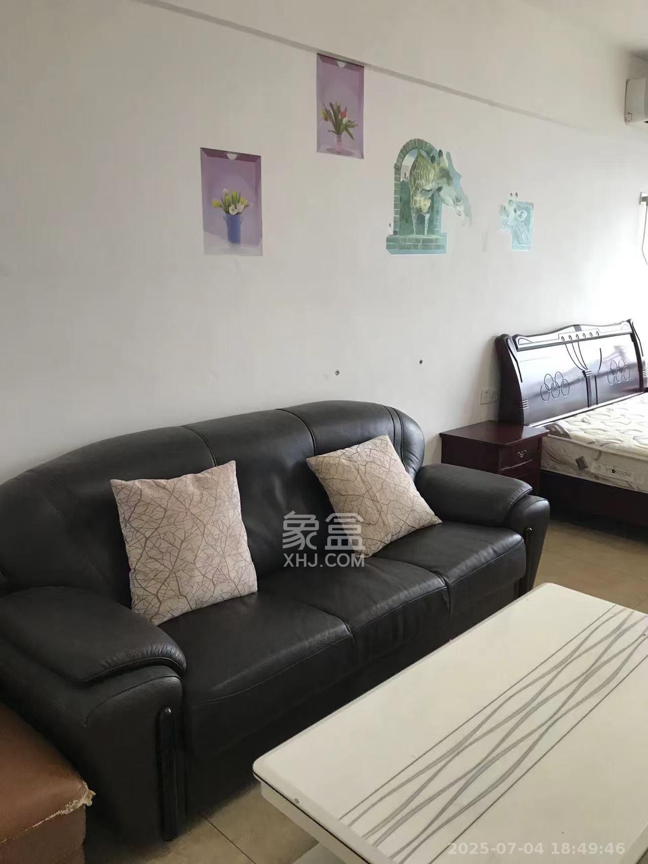 名富公寓  1室1厅1卫   1400.00元/月