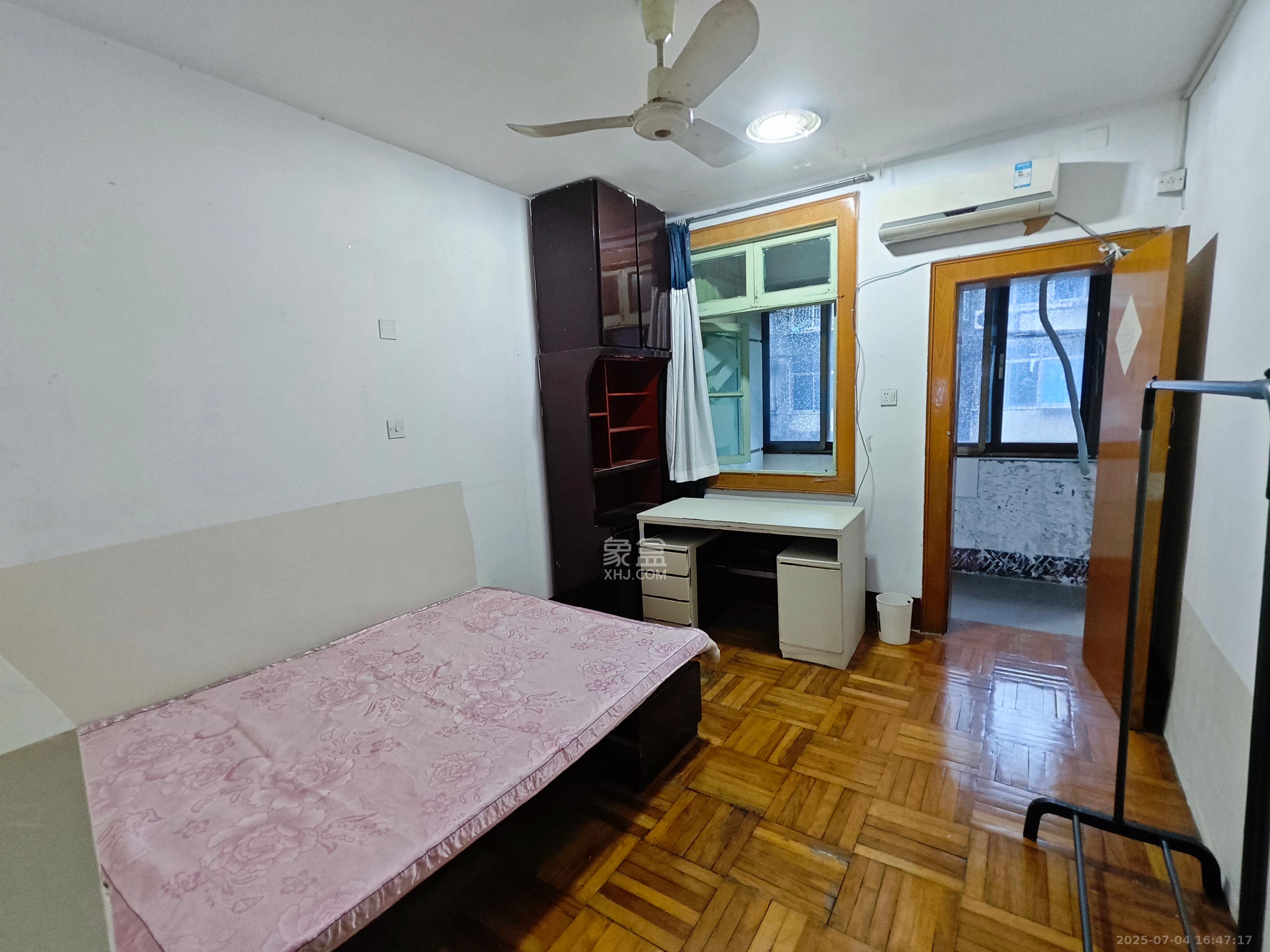 周南中学宿舍 2室1厅1卫 1500.0元/月 周南中学宿舍 2室1厅1卫 1500.0元/月室内图