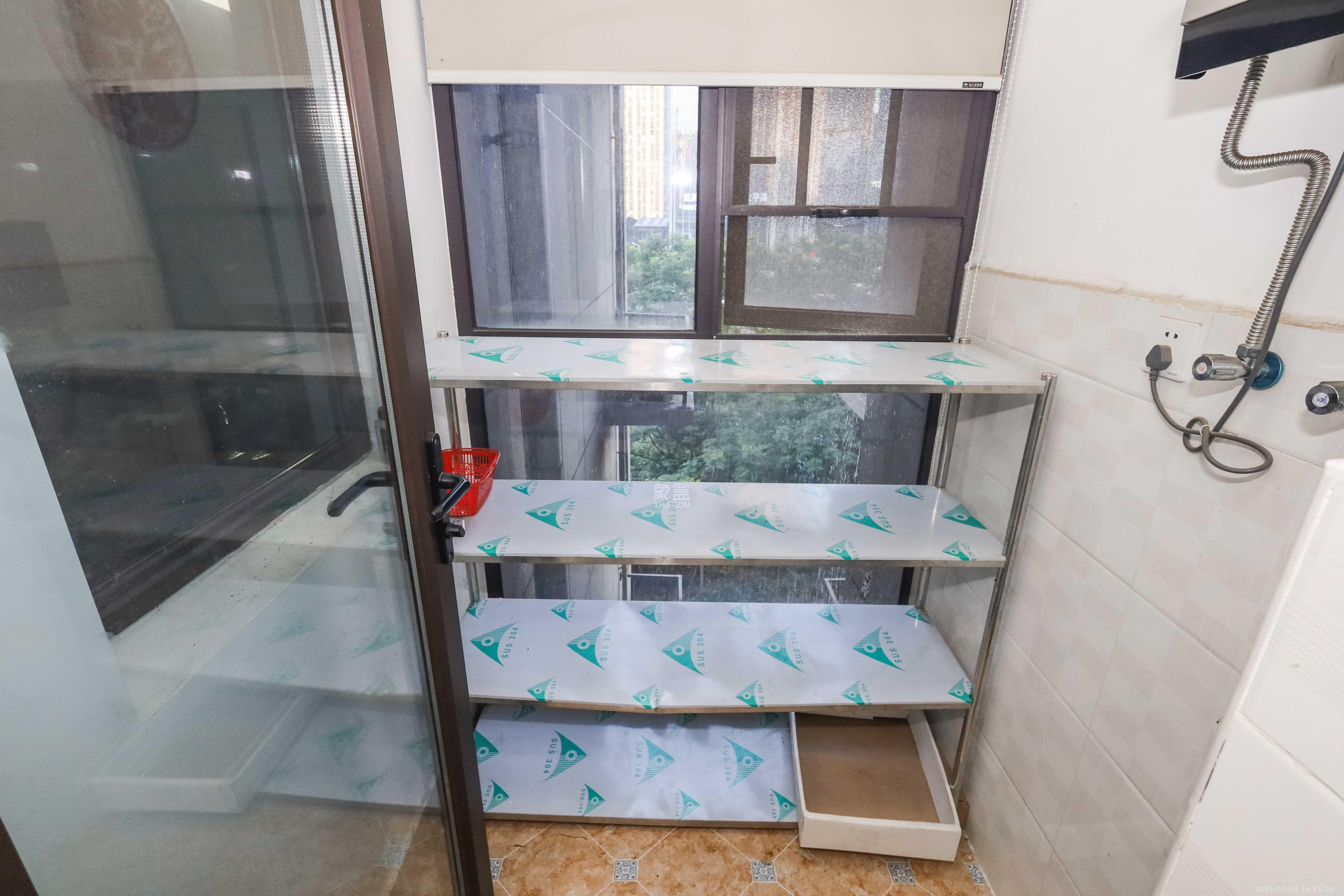 中国铁建梅溪青秀二期  3室2厅2卫   2600.00元/月室内图