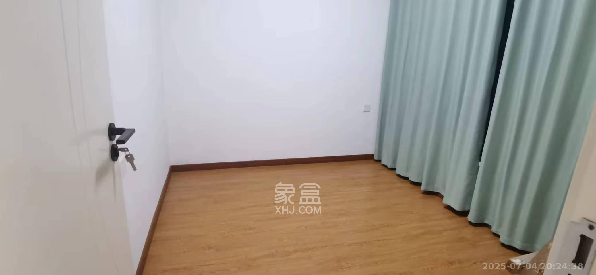 龙湖湘风原著(龙湖湘风星城) 1室2厅1卫 2000.0元/月 龙湖湘风原著(龙湖湘风星城) 1室2厅1卫 2000.0元/月室内图