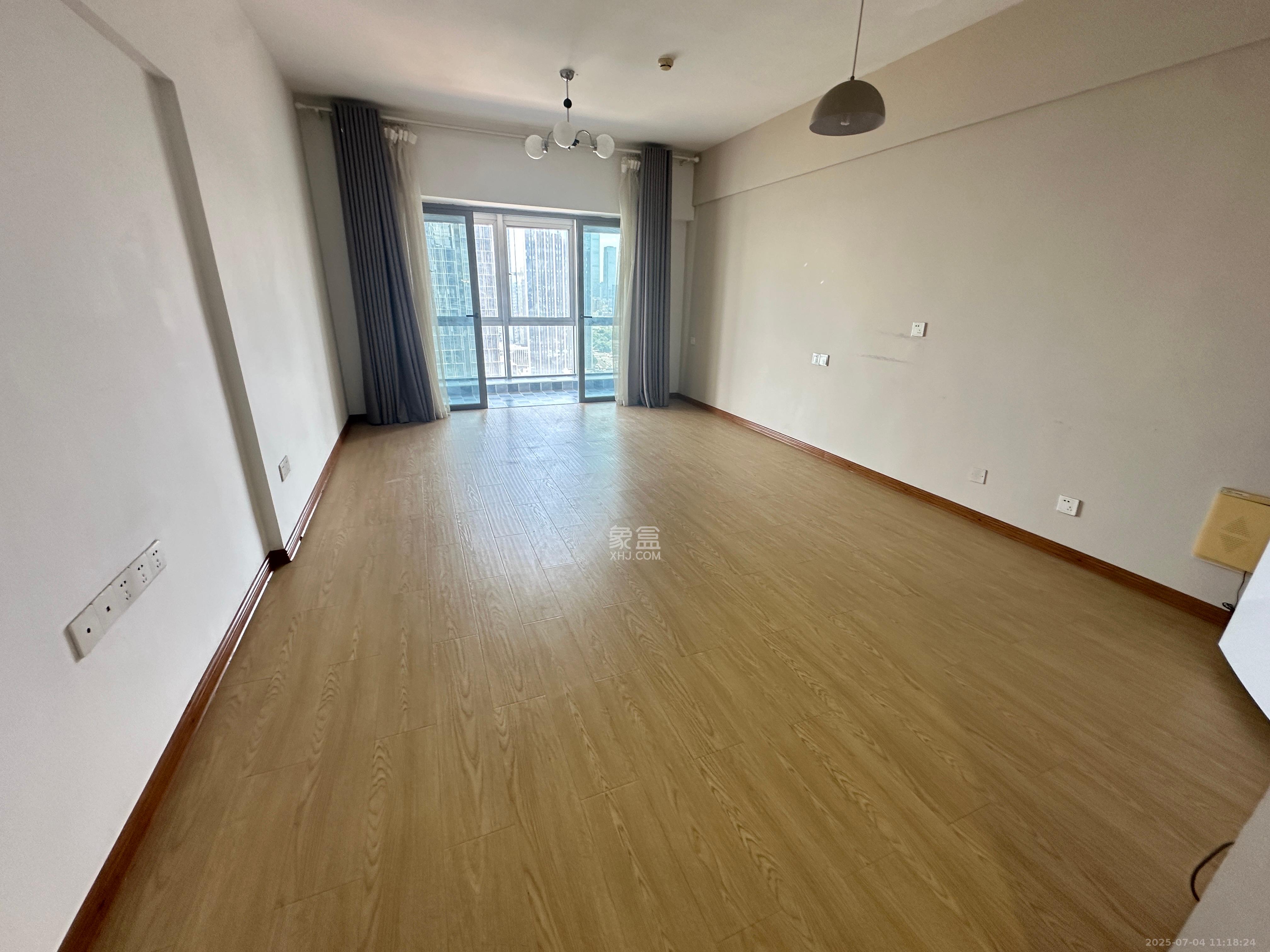 保利国际广场 1室1厅1卫 2600.0元/月 保利国际广场 1室1厅1卫 2600.0元/月室内图