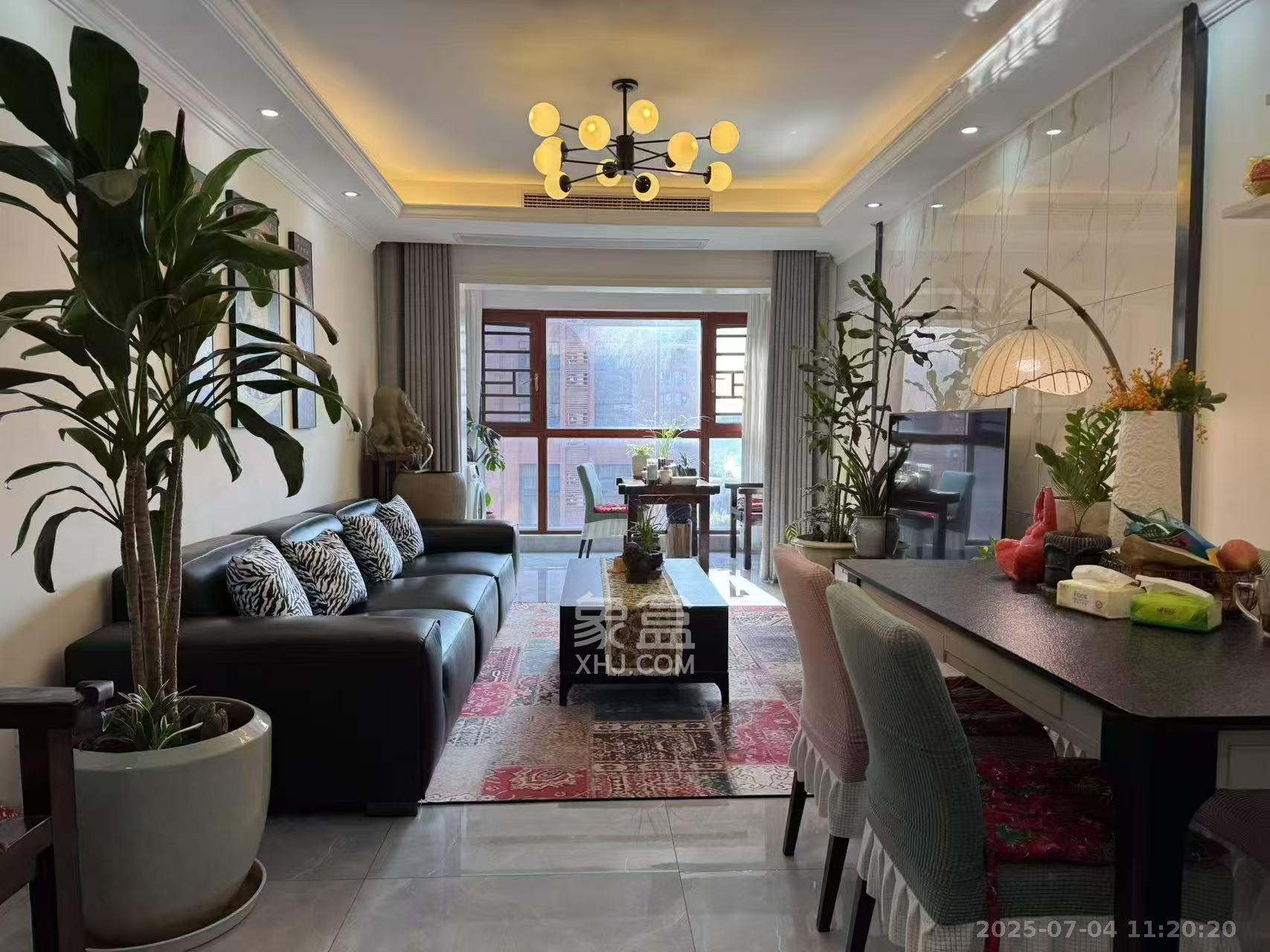 润屋美院  3室2厅2卫    4000.0元/月 润屋美院  3室2厅2卫    4000.0元/月室内图