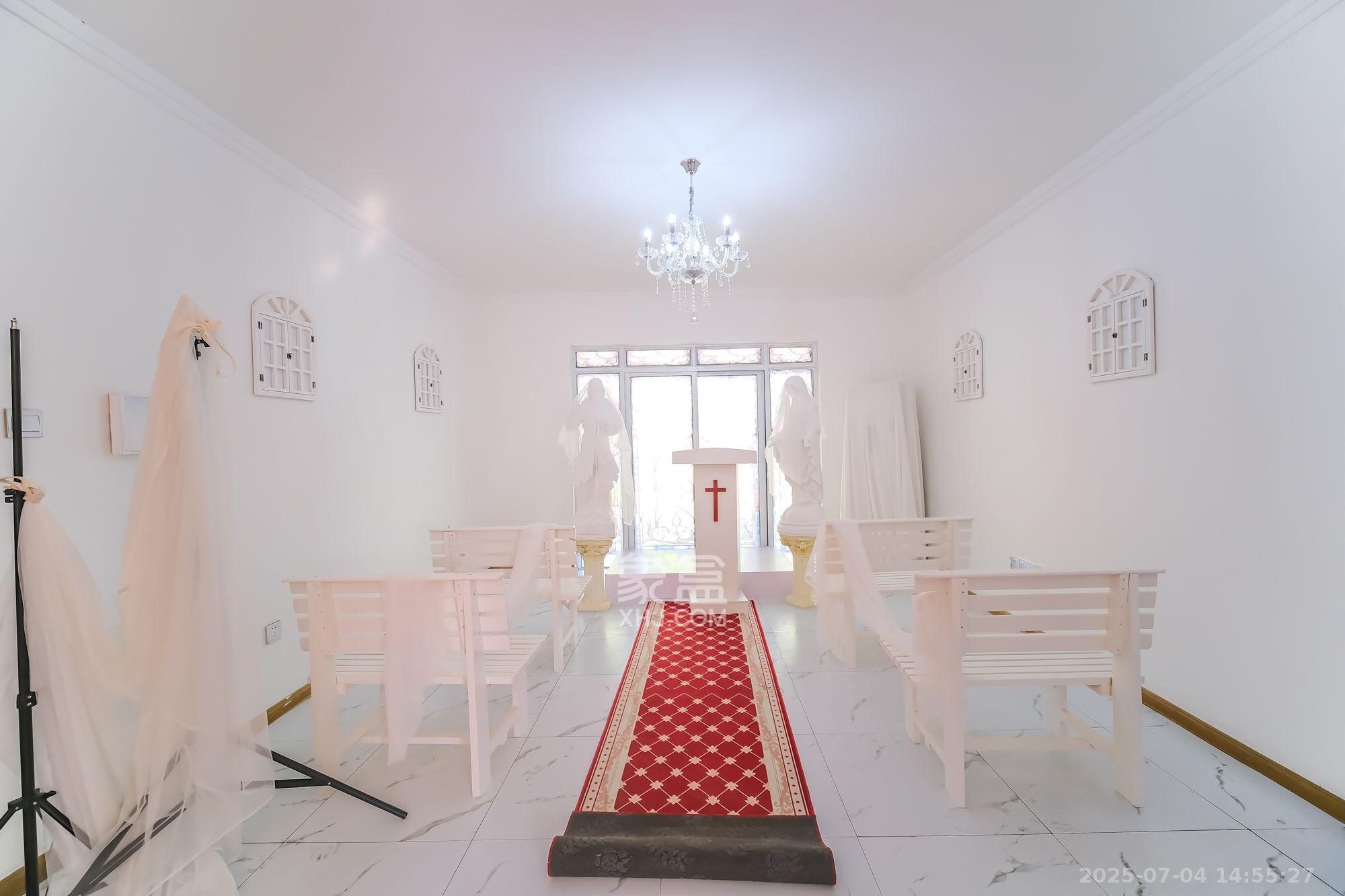 盛地尊域  4室2厅2卫    2000.0元/月室内图