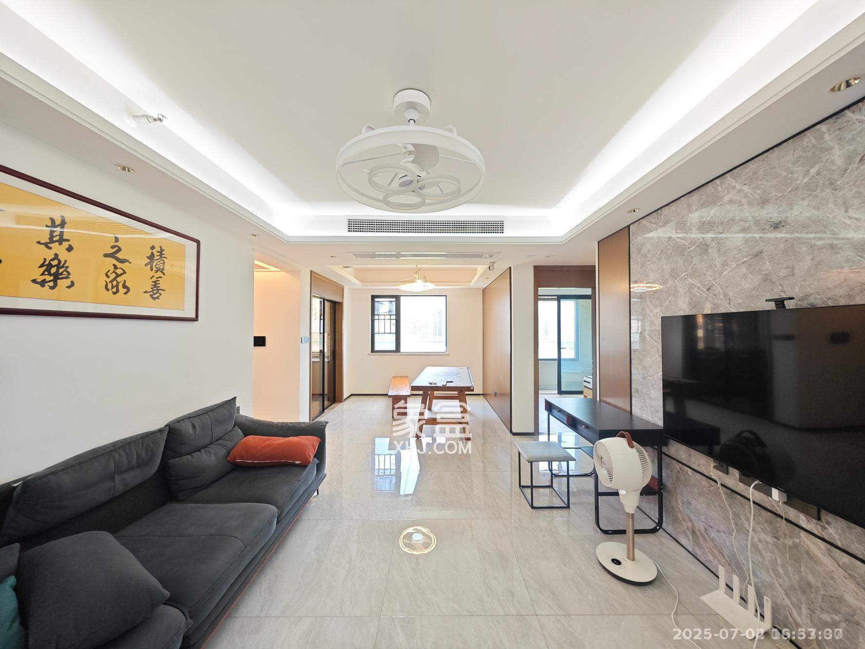 万科魅力之城天阔里  4室2厅2卫   3500.00元/月
