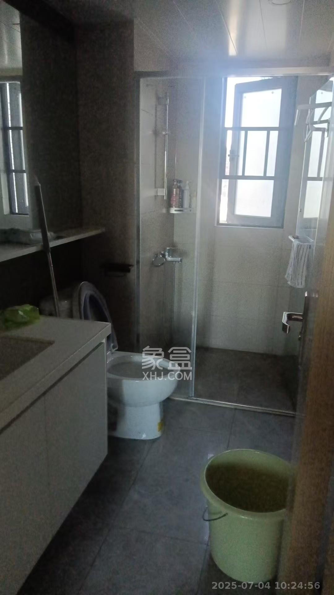 时代年华 4室2厅2卫 3000.0元/月 时代年华 4室2厅2卫 3000.0元/月室内图