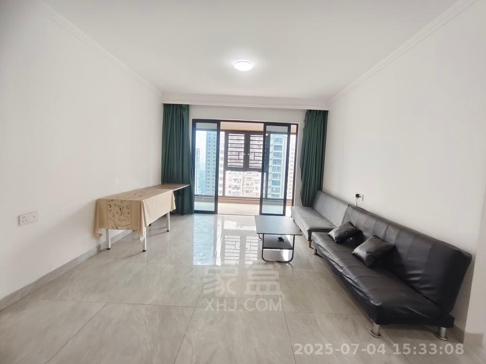 东部美的城 4室2厅2卫 2000.0元/月 东部美的城 4室2厅2卫 2000.0元/月室内图