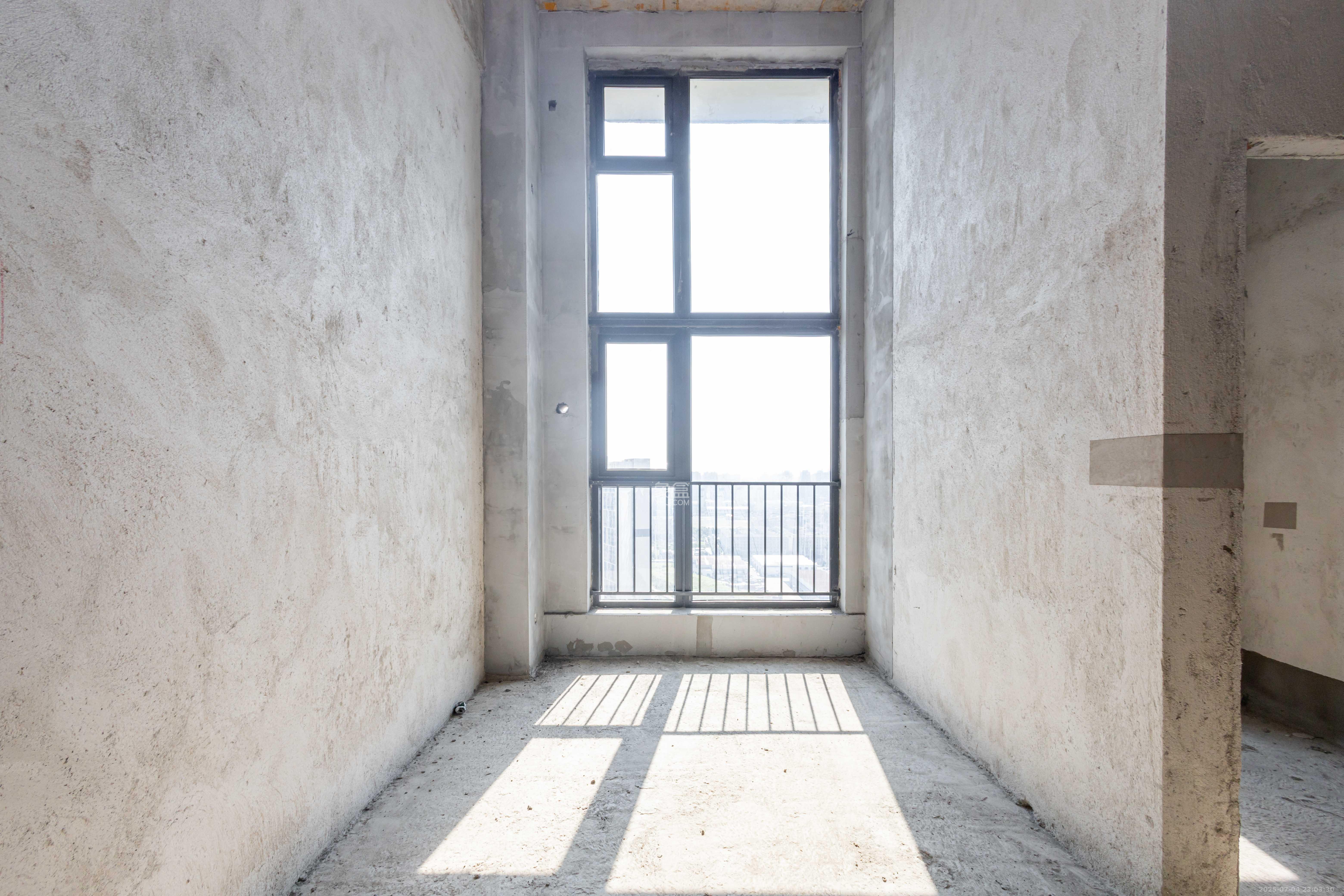 华远碧桂园海蓝城 2室1厅1卫 25.8万 华远碧桂园海蓝城 2室1厅1卫 25.8万客厅