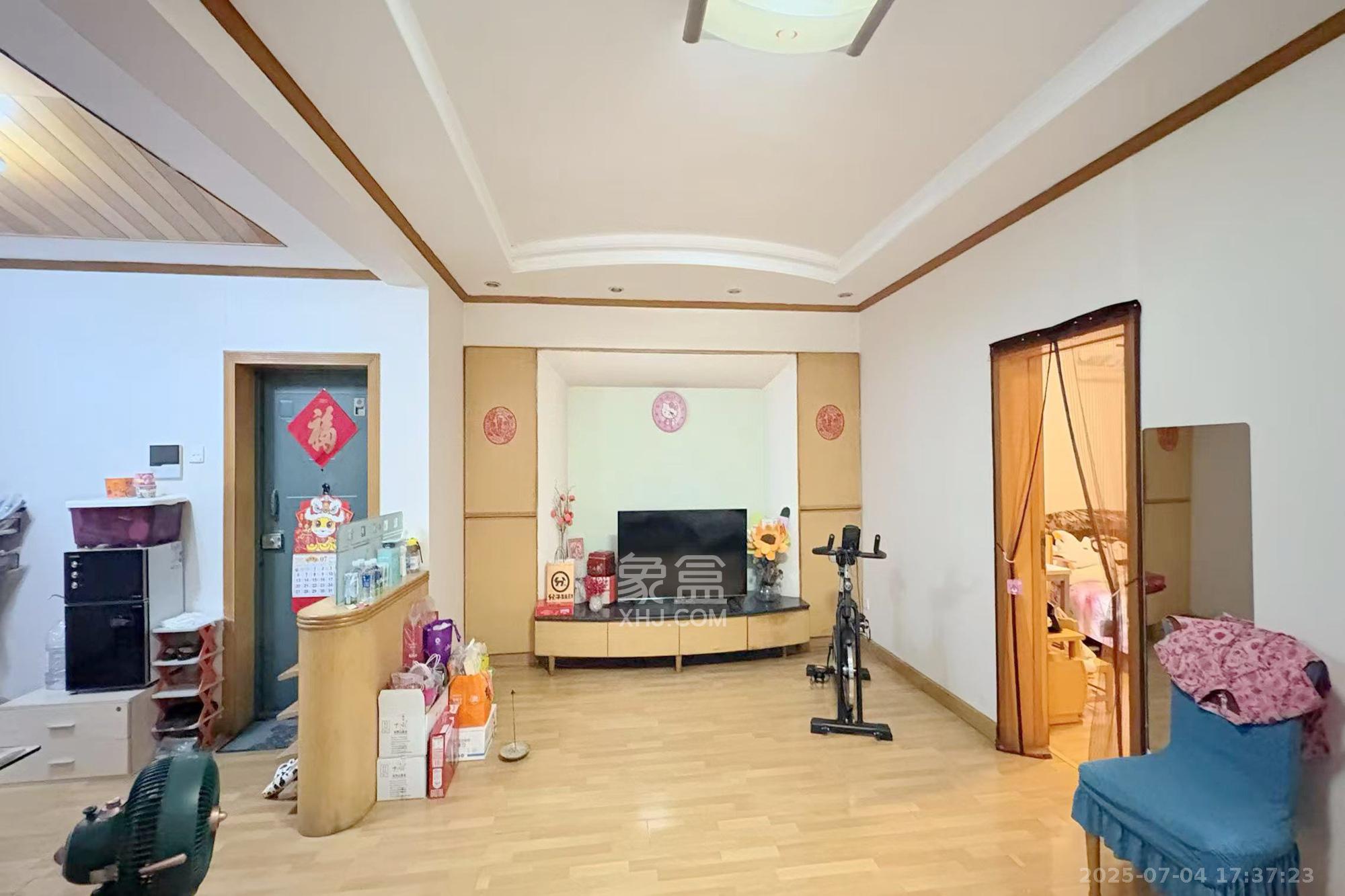 省政府机关二院  3室1厅1卫    180.0万 省政府机关二院  3室1厅1卫    180.0万