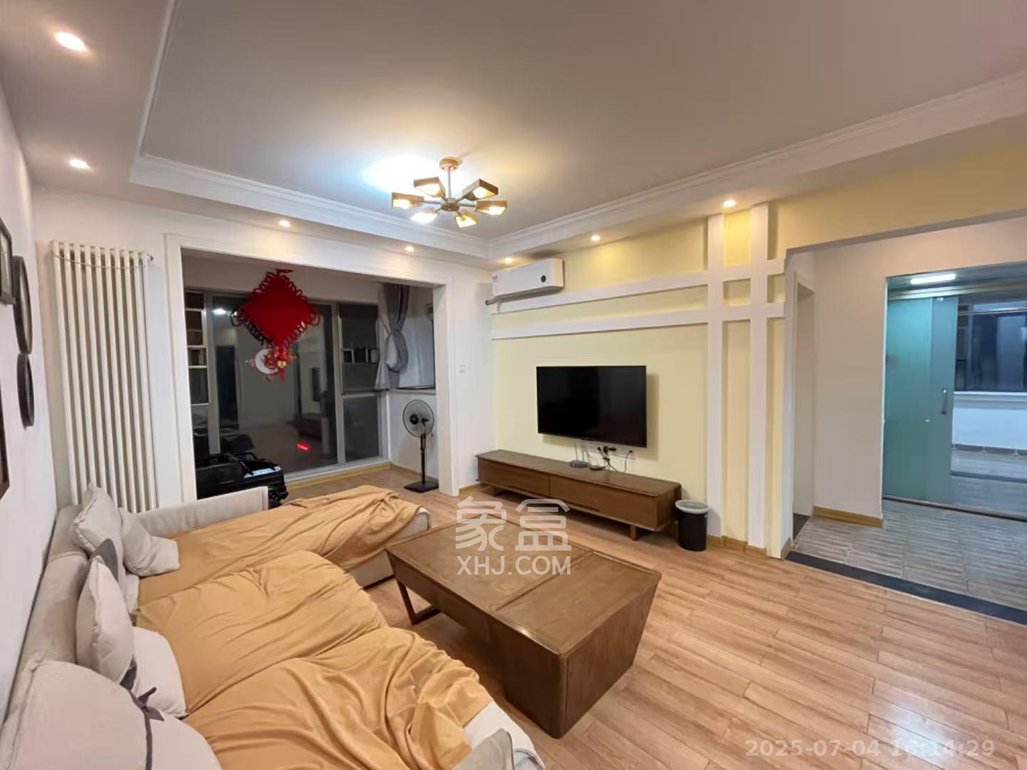 怡海星城  3室2厅1卫    1980.0元/月 怡海星城  3室2厅1卫    1980.0元/月室内图