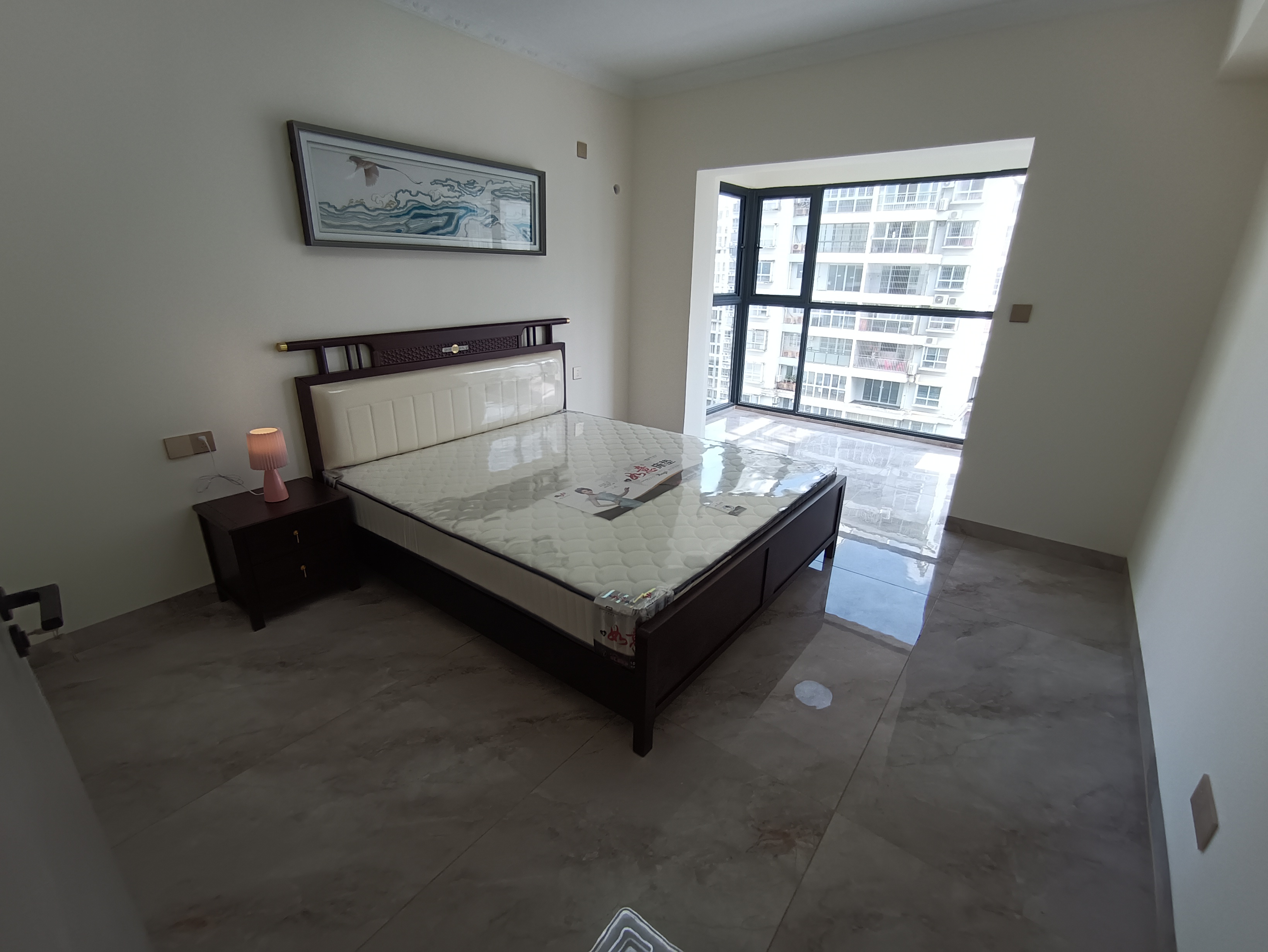 海航城 4室2厅2卫 169.0万 海航城 4室2厅2卫 169.0万客厅