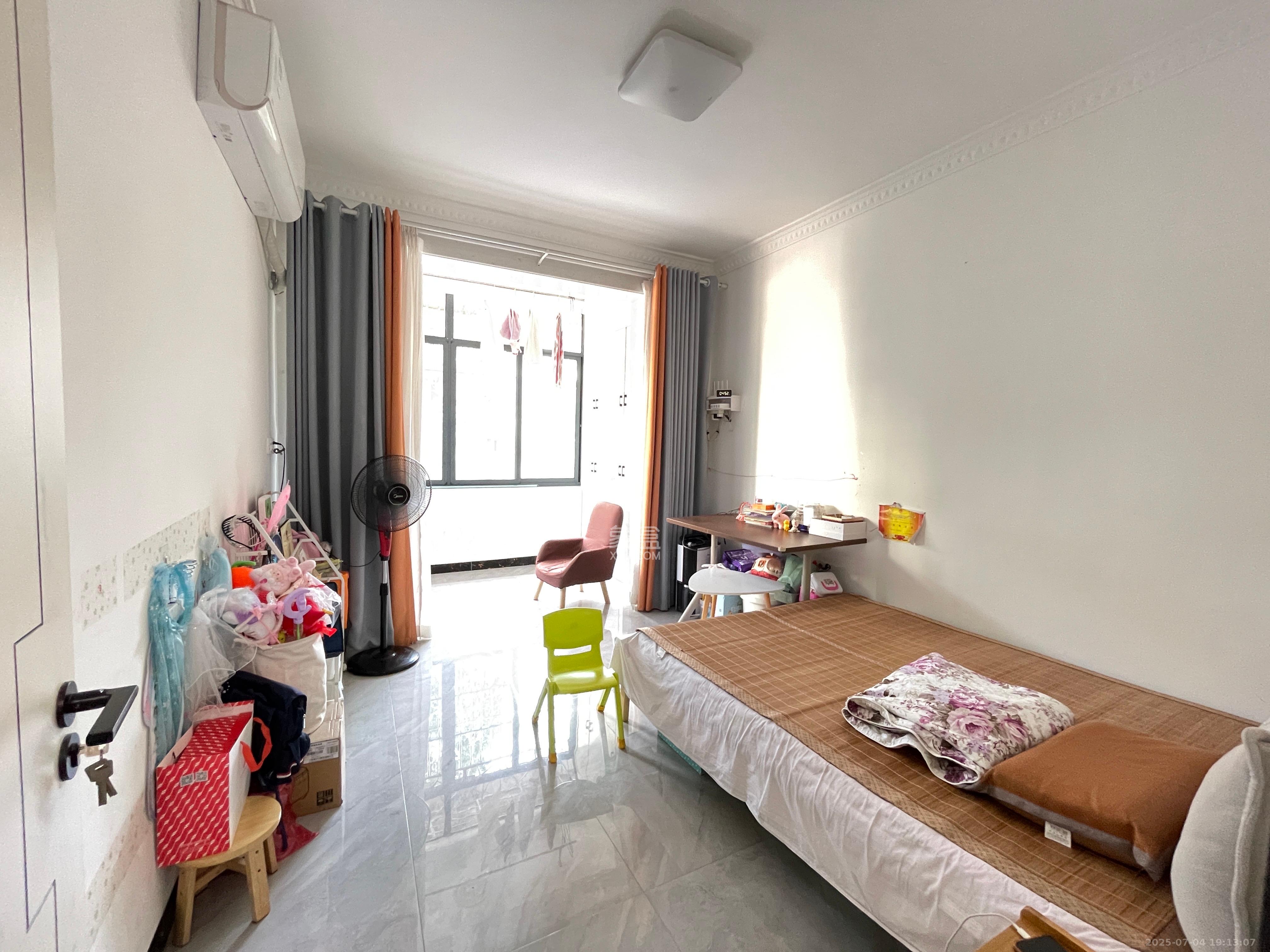 林业厅宿舍  2室1厅1卫   2100.00元/月室内图
