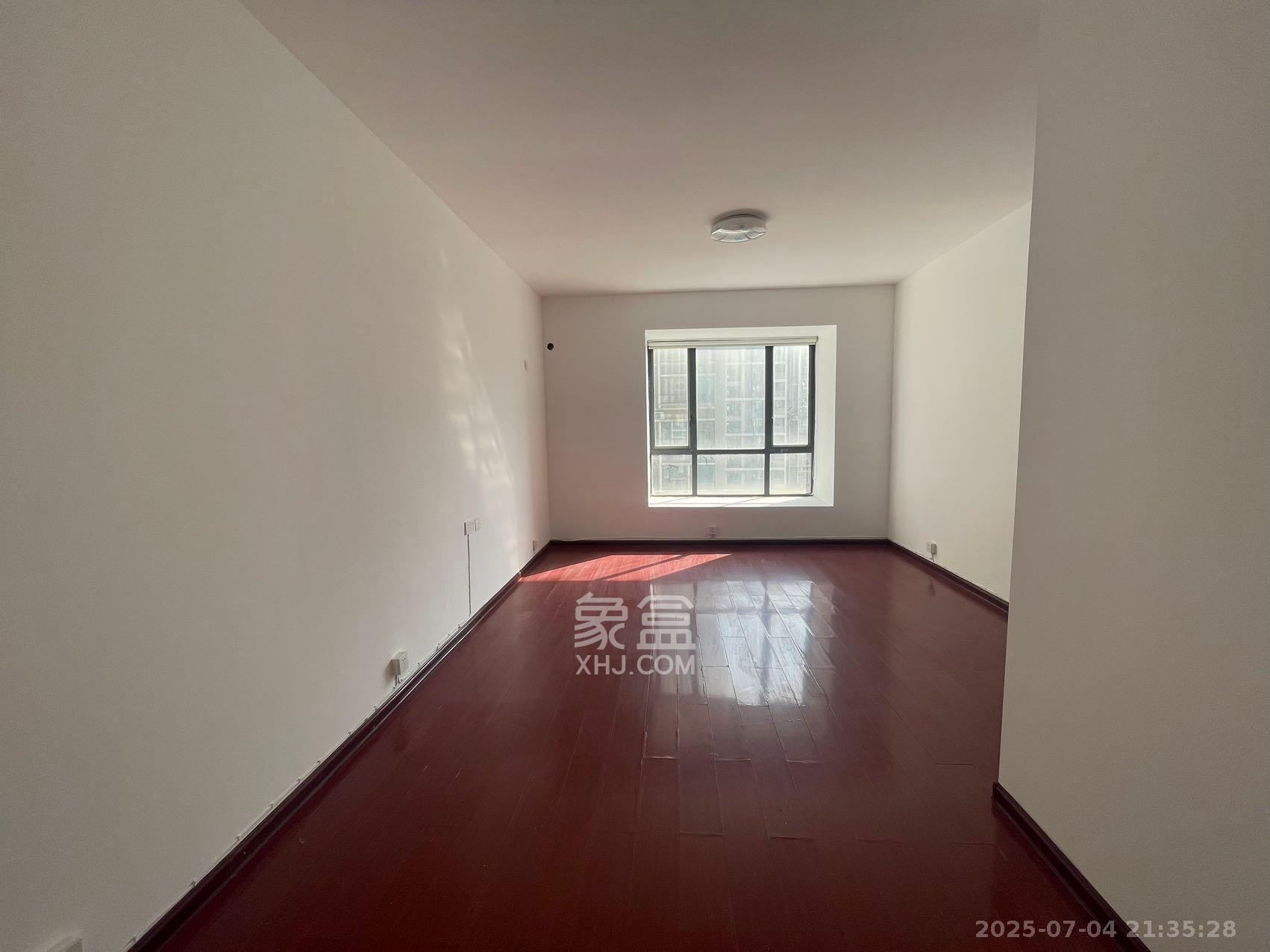 归心苑 4室2厅2卫 4400.0元/月 归心苑 4室2厅2卫 4400.0元/月室内图