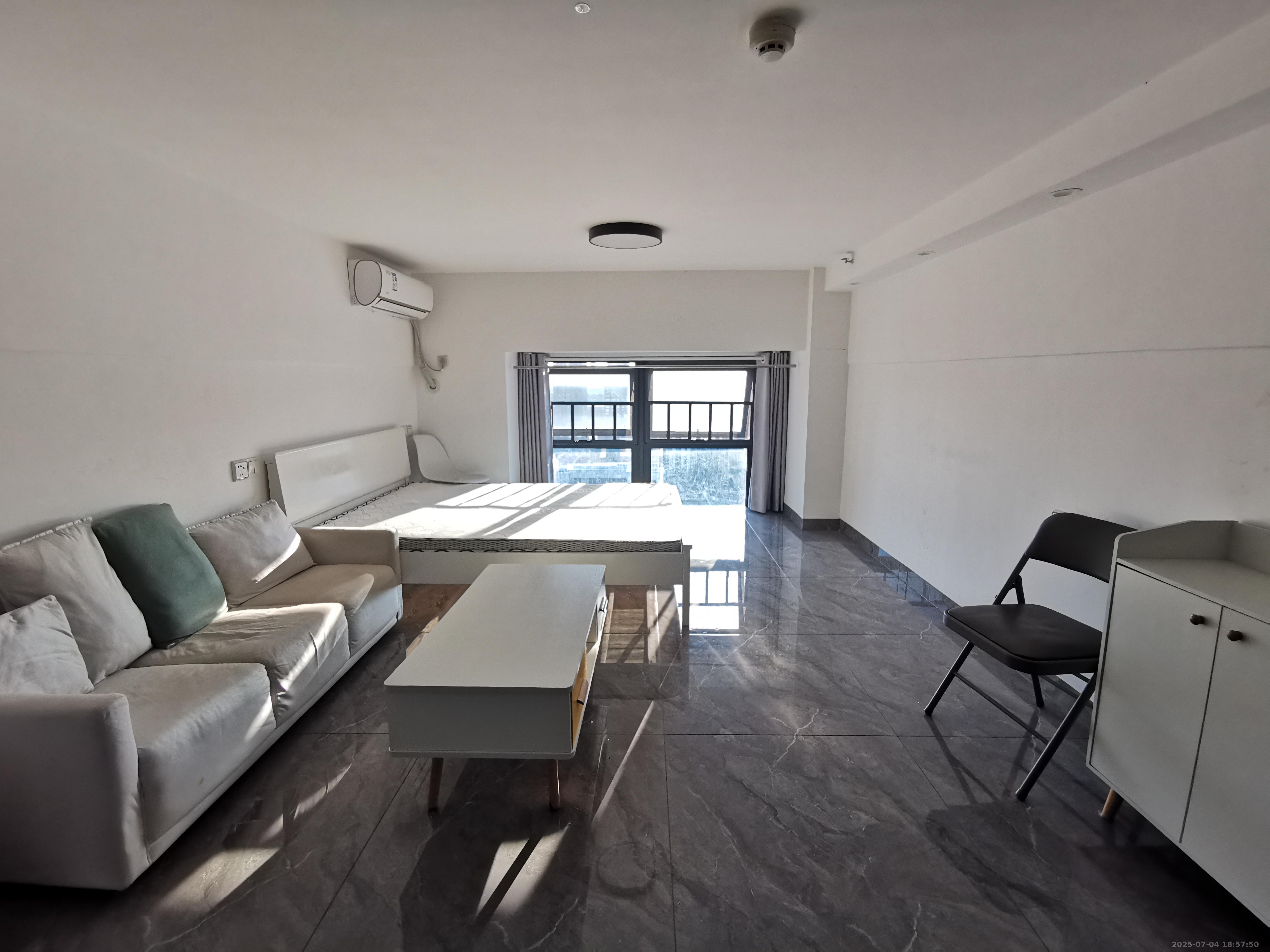 龙湖新壹城 1室1厅1卫 1400.0元/月 龙湖新壹城 1室1厅1卫 1400.0元/月户型图