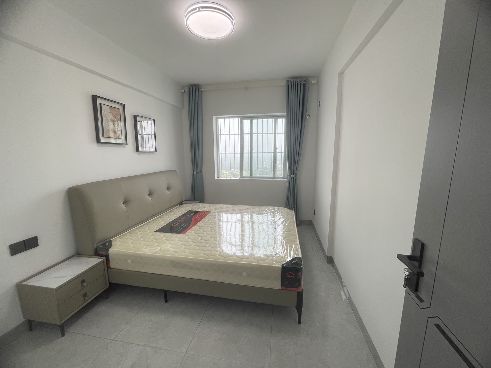 海航城  2室2厅1卫    113.0万 海航城  2室2厅1卫    113.0万客厅