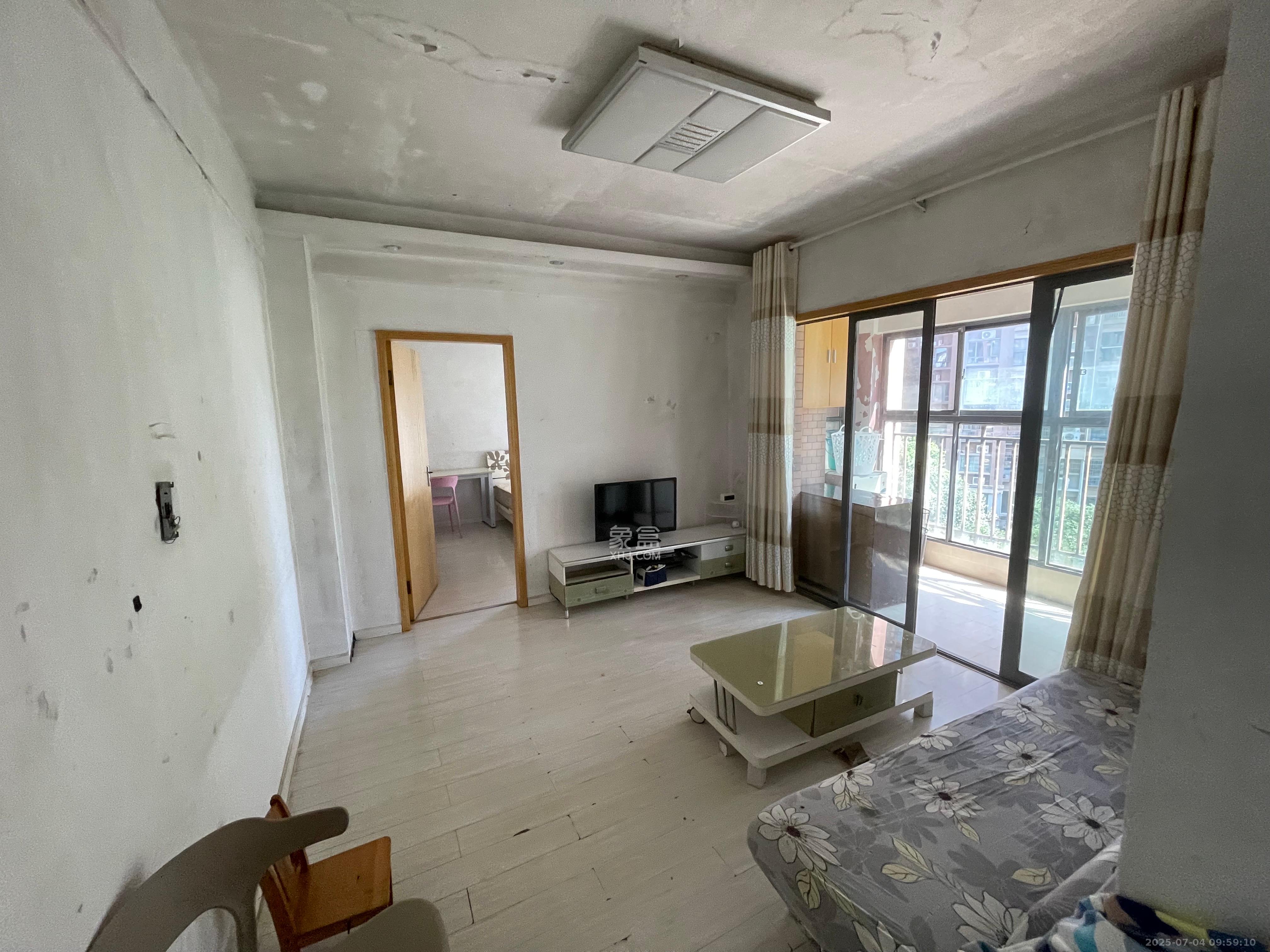 上海城小区  1室0厅0卫   1500.00元/月