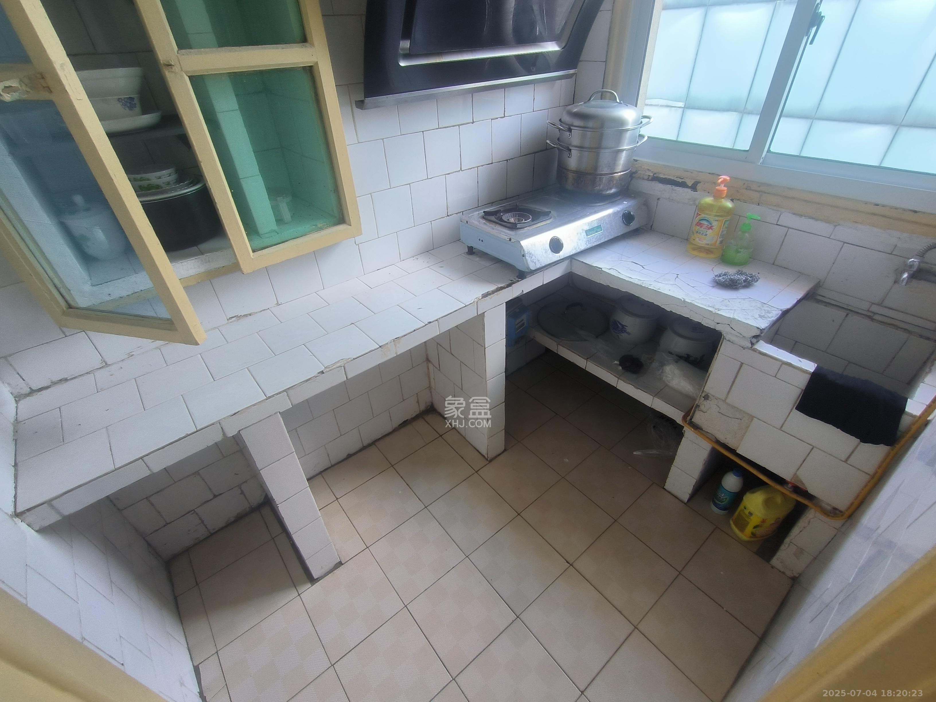 湖南省农业厅  2室1厅1卫    2300.0元/月室内图